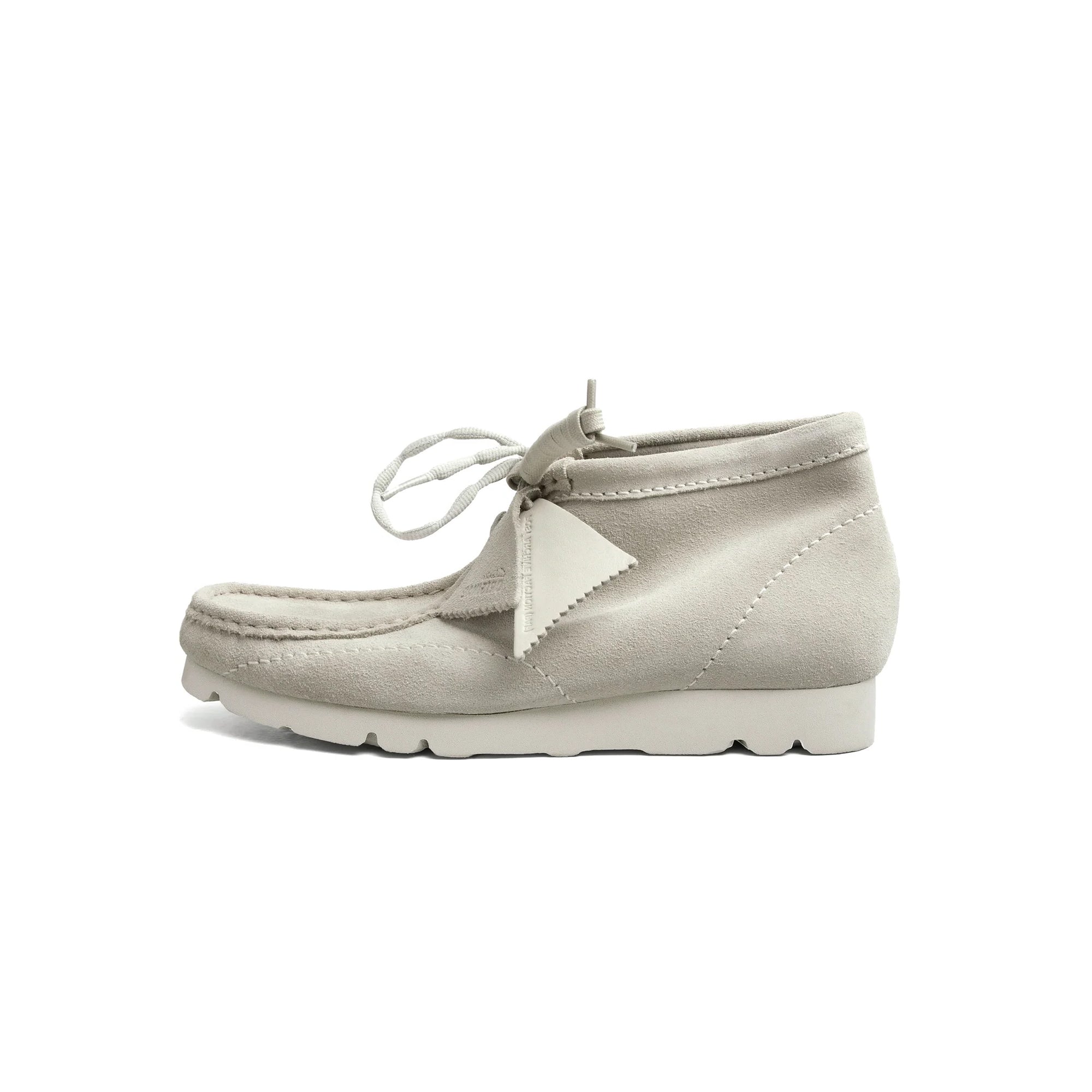 シリアスホワイトCLARKS Originals WALLABY GTX シリアスホワイトCLARKS Originals WALLABY GTX シリアスホワイト