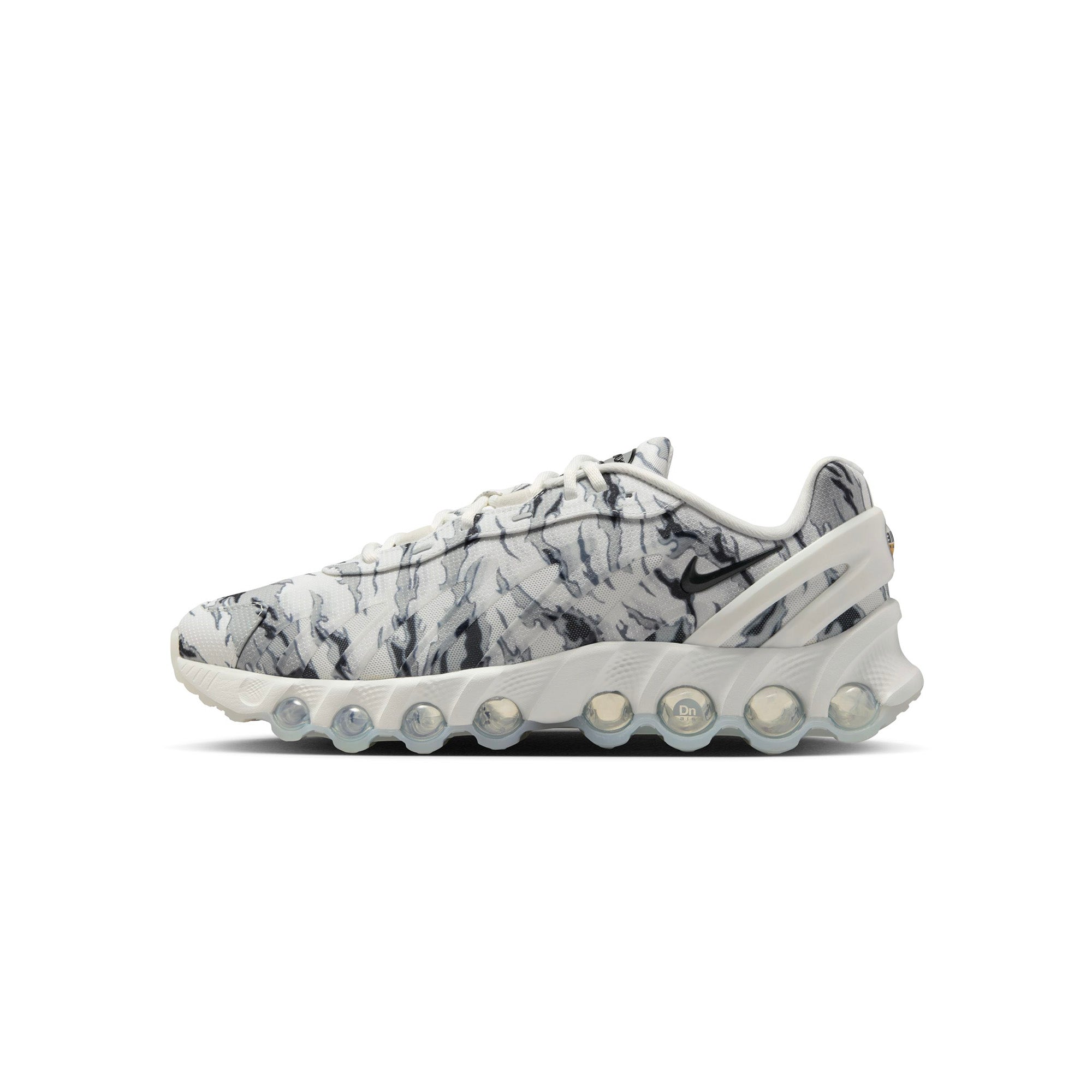 ナイキ 29cm エア マックス DN8 PRM IH0377-100 Nike Mens Air Max DN8 PRM Shoes – Extra Butter