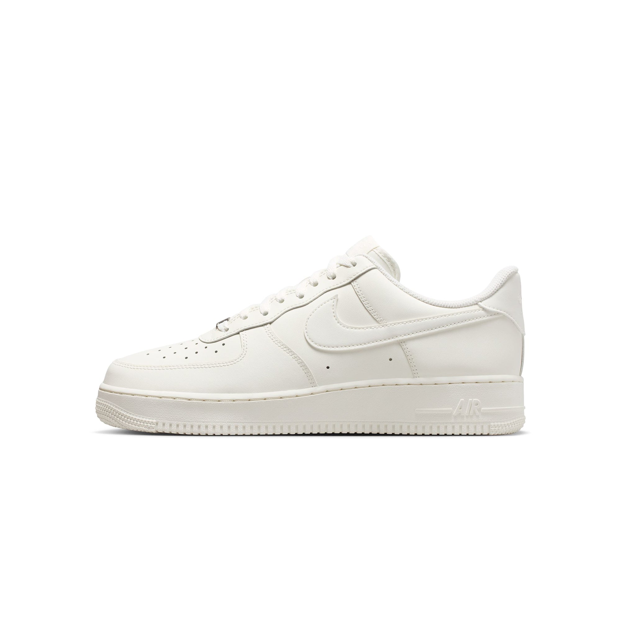 Nike Mens Air Force 1 '07 Shoes – Extra Butter