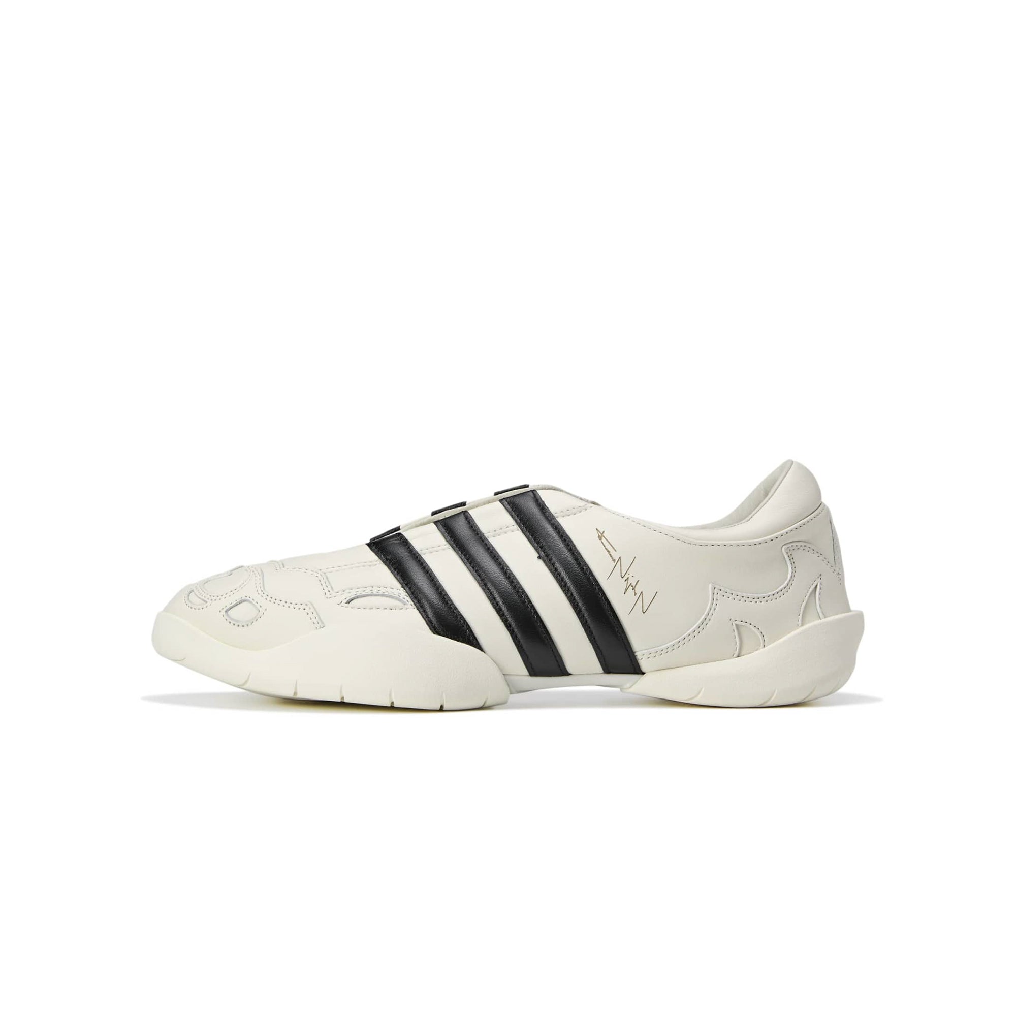 Y-3 Womens Regu Mary Jane Shoes – Extra Butter