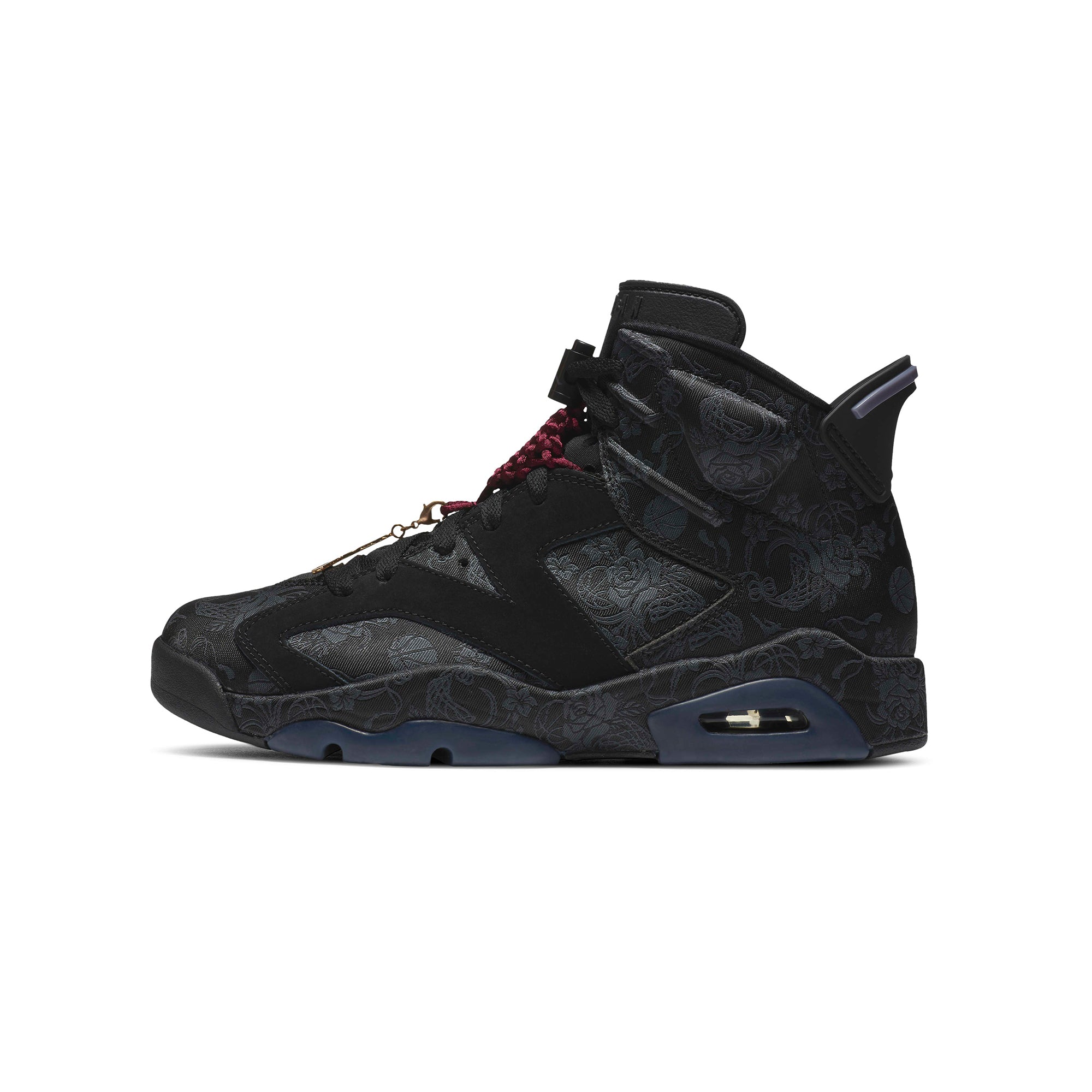 Jordan 6 Retro SD deals Sneaker