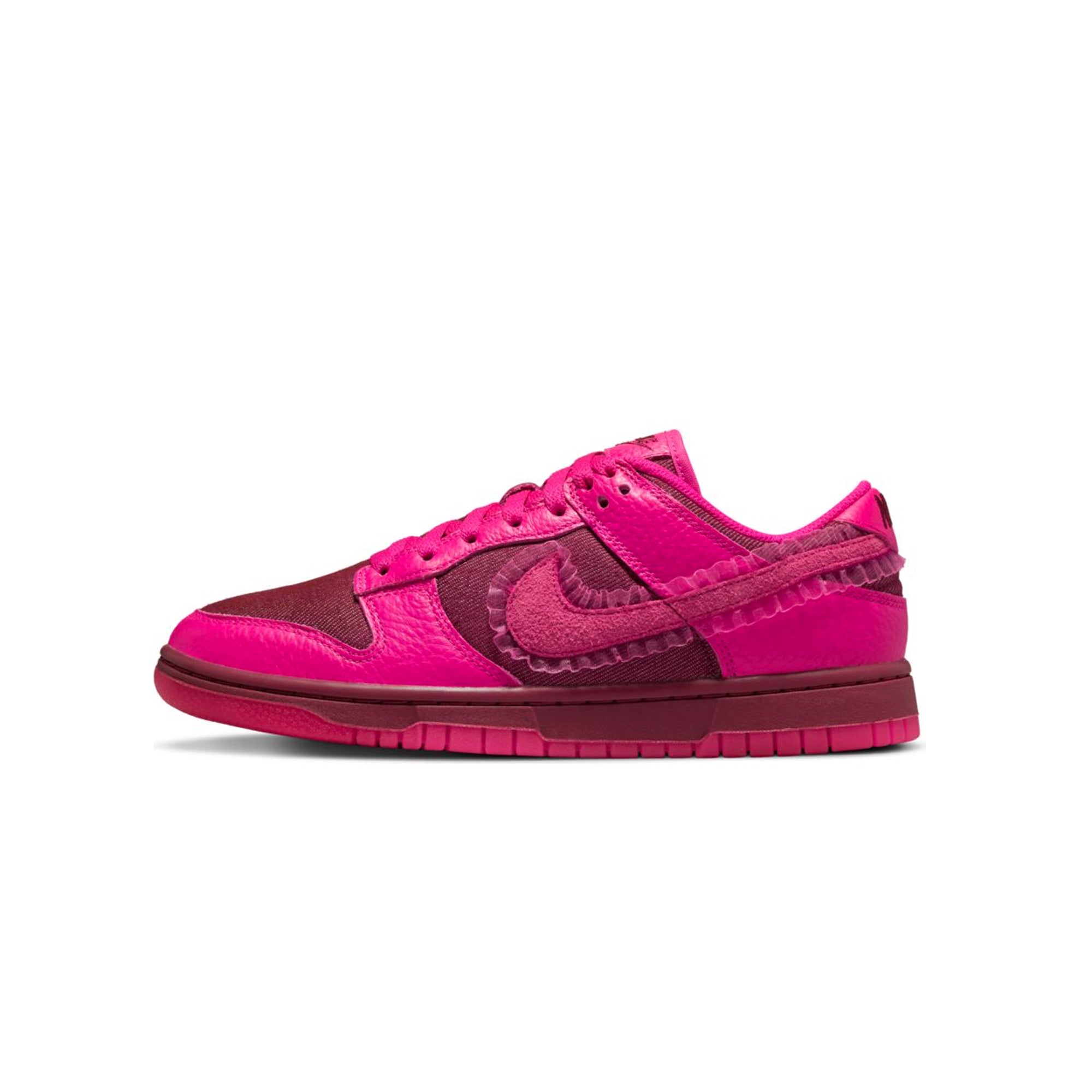 Nike Womens Dunk Low Valentines Day Shoes – Extra Butter
