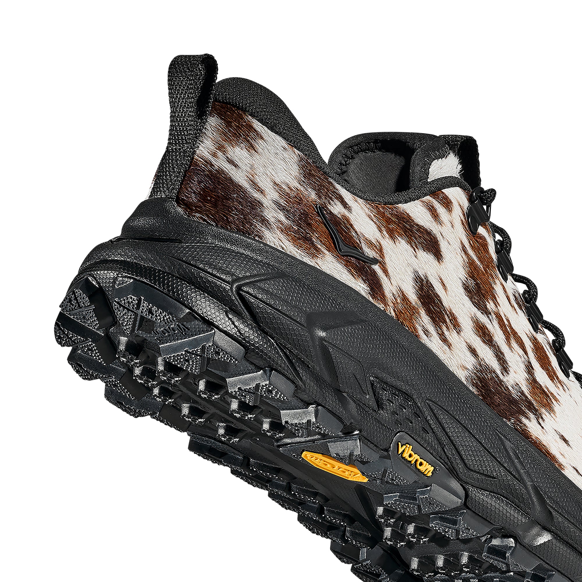 Hoka U Tor Summit + Shoes