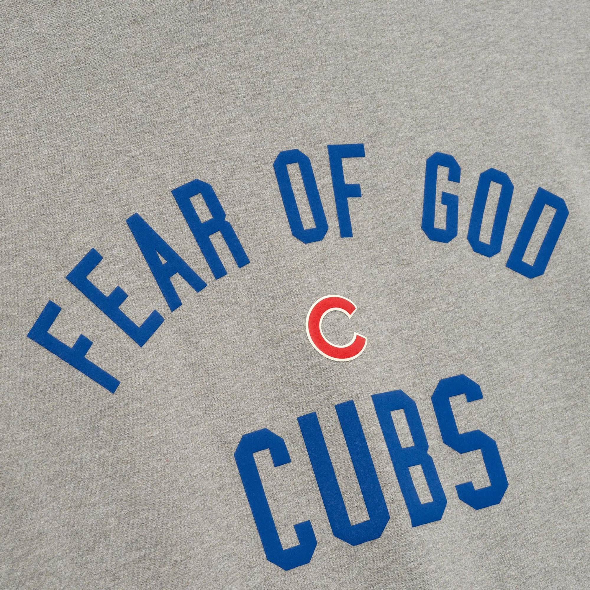 Fear of God ESSENTIALS x MLB Mens Cubs 90's Fit Tee