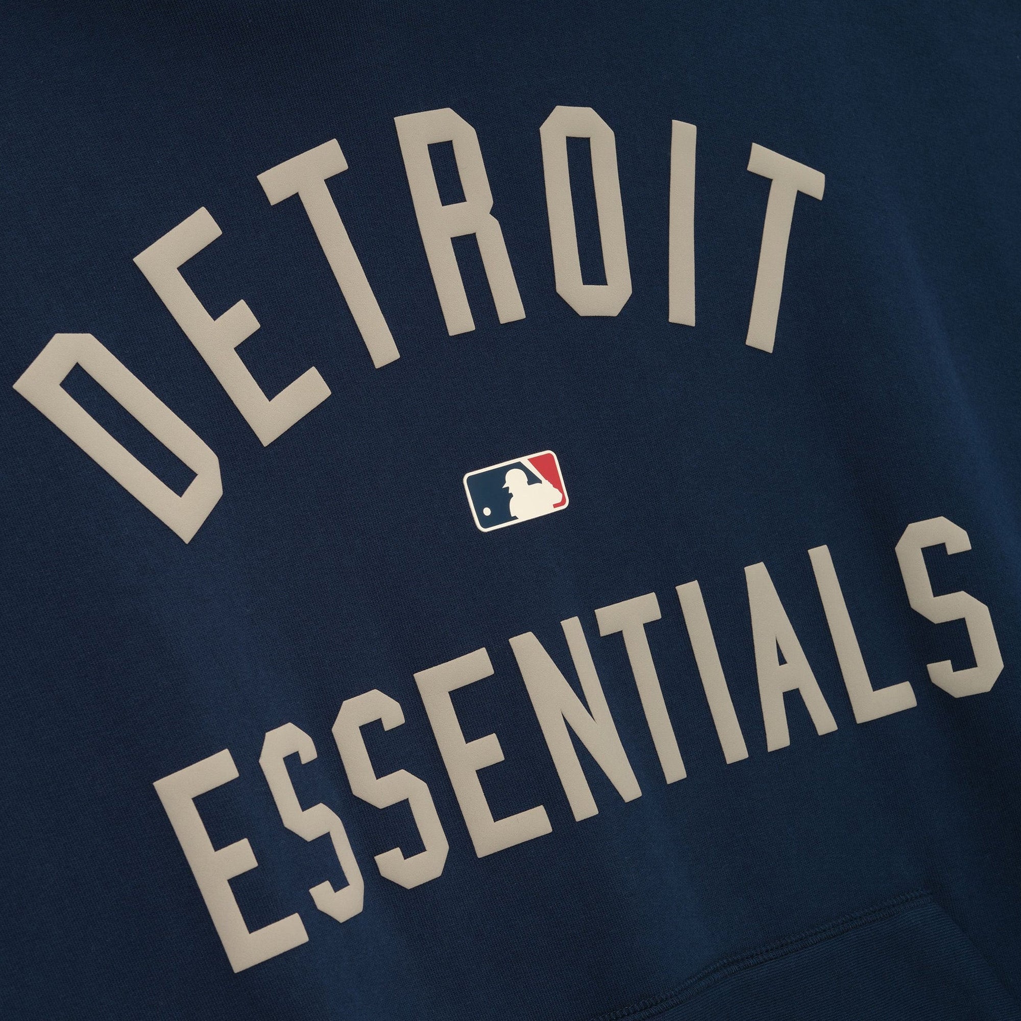 Fear of God ESSENTIALS x MLB Mens Tigers Sport Fit Pullover Hoodie