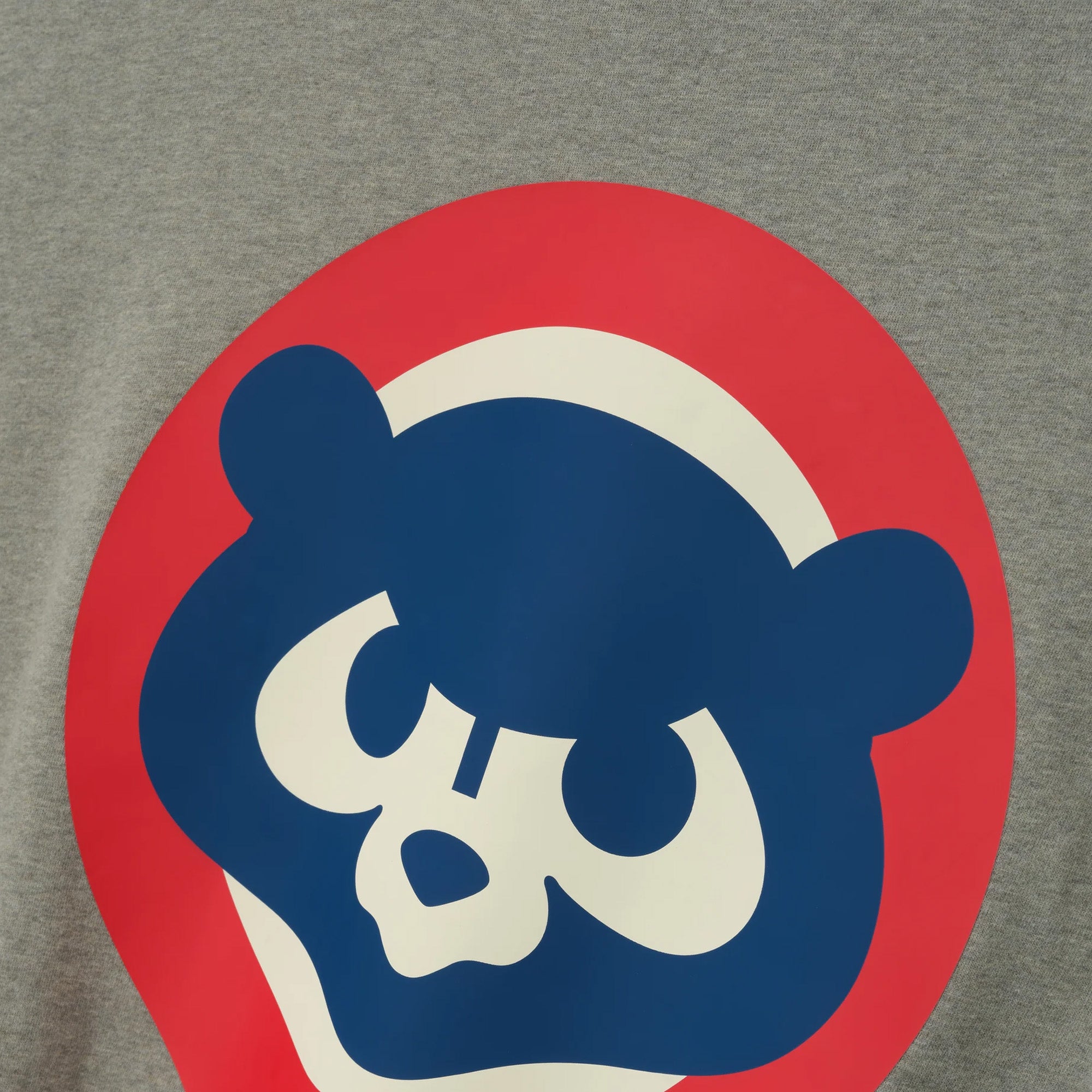 Fear of God ESSENTIALS x MLB Mens Cubs Sport Fit Crewneck