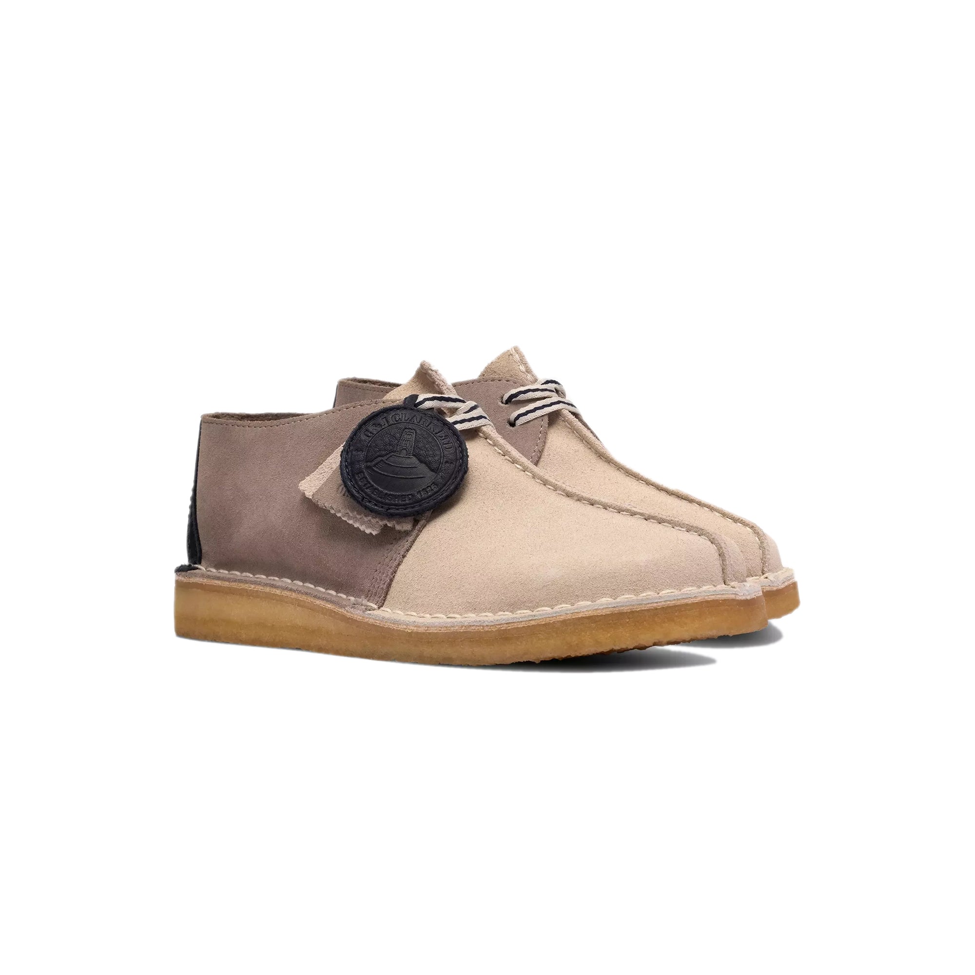 Clarks Mens Desert Trek Shoes