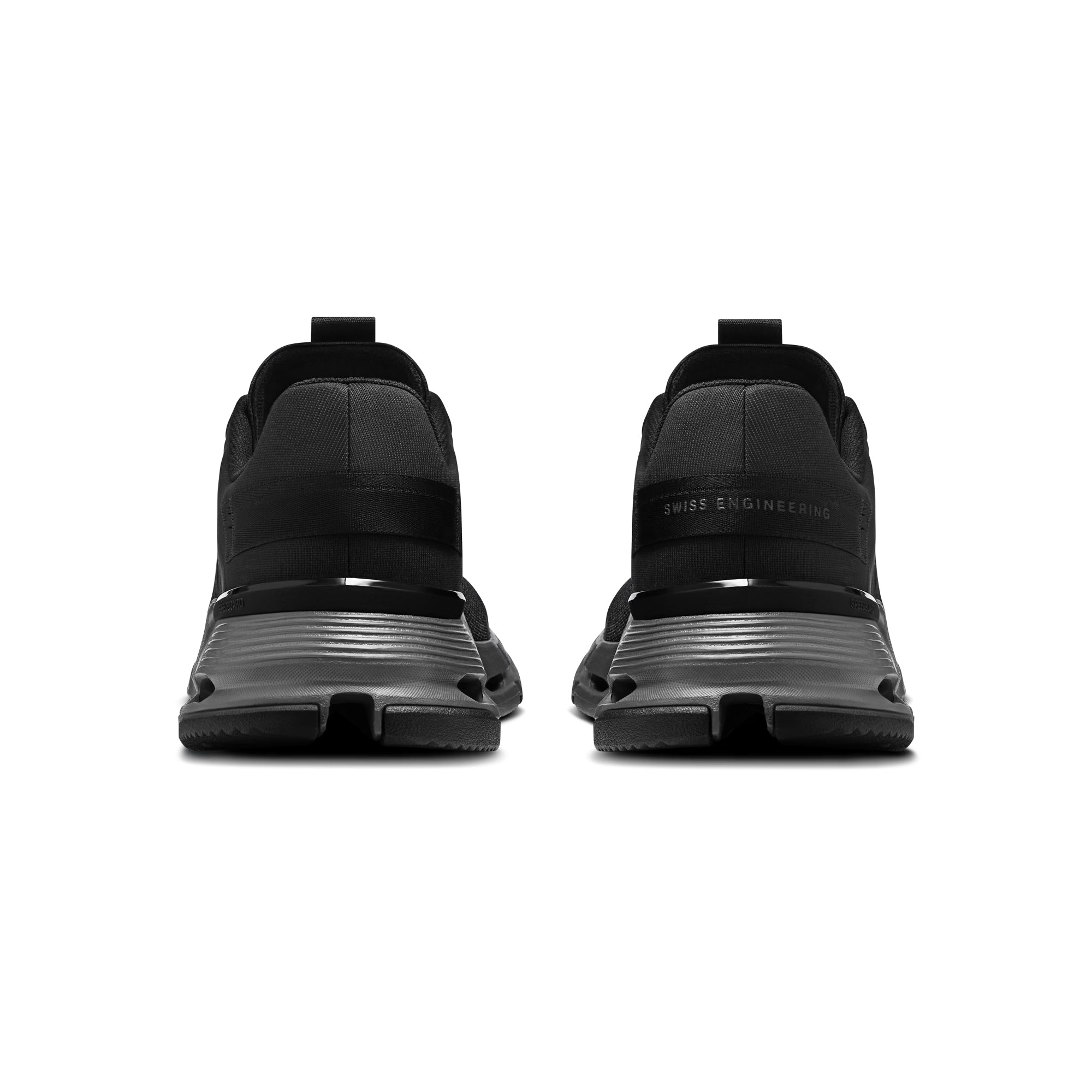 On Running Mens Cloudnova Form 2 TT Shoes