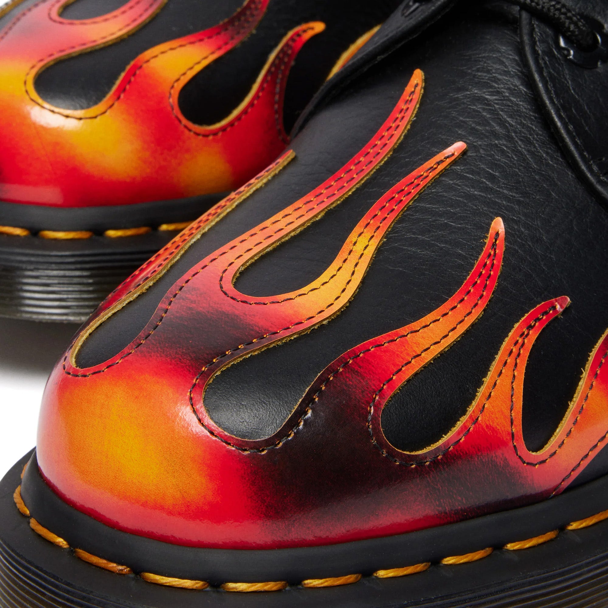 Dr Martens Mens 1461 Flame XLD Shoes