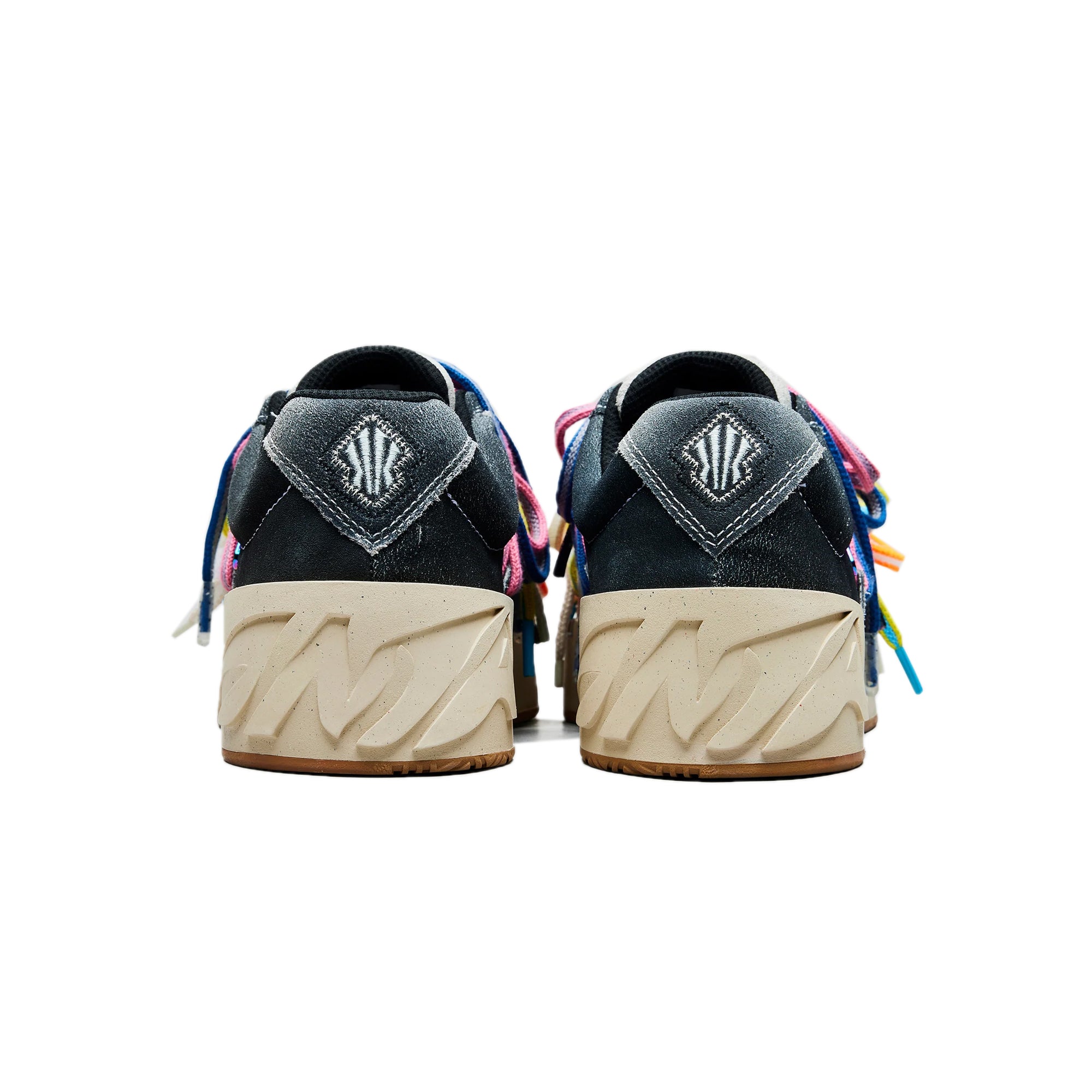 Anta Mens Kai Hela Style "Roots" Shoes