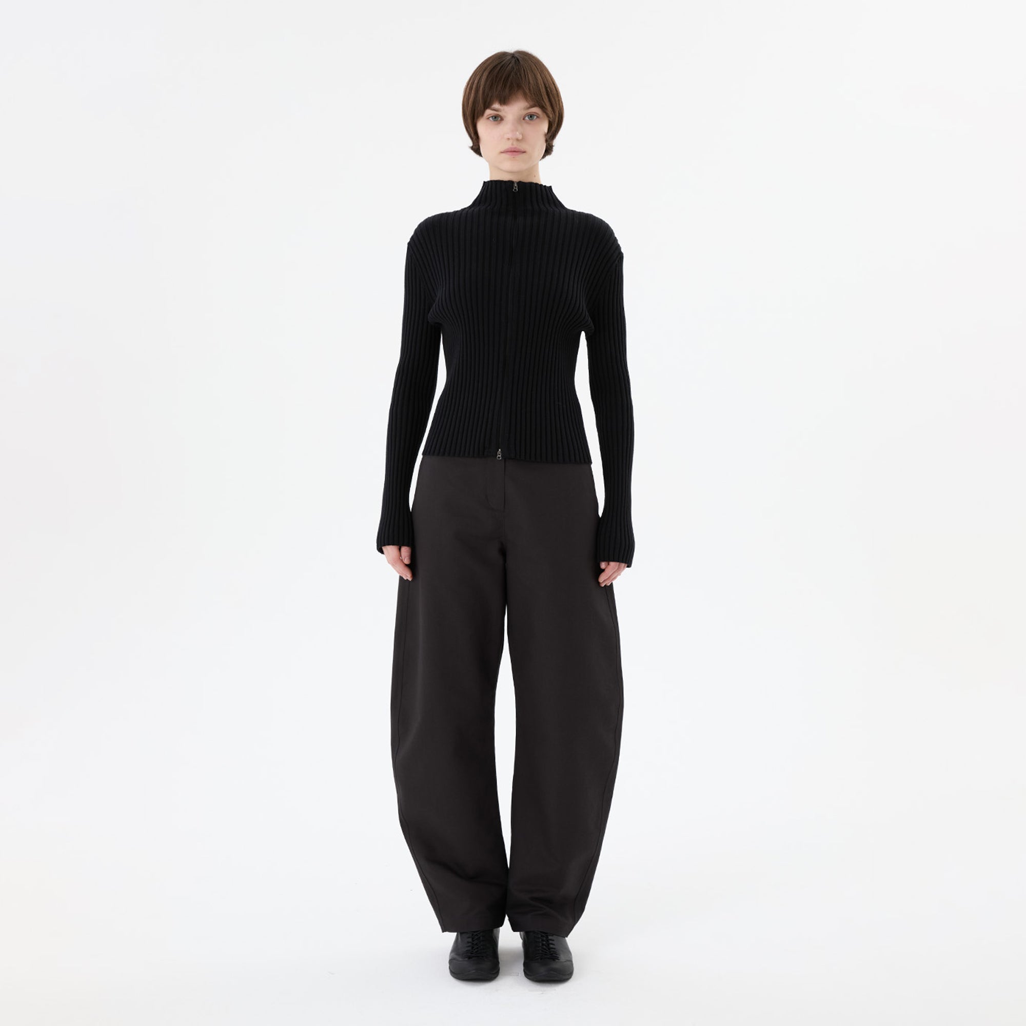 Amomento Womens Curved Long Pants – Extra Butter
