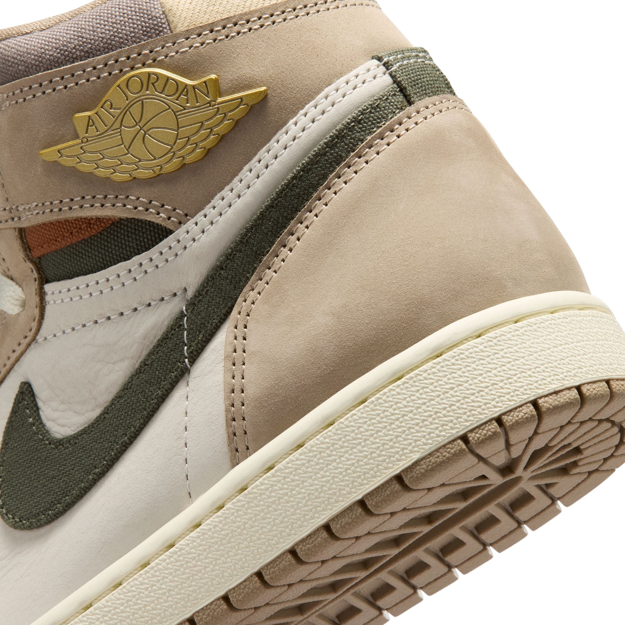 Air Jordan 1 Womens Retro High OG 
