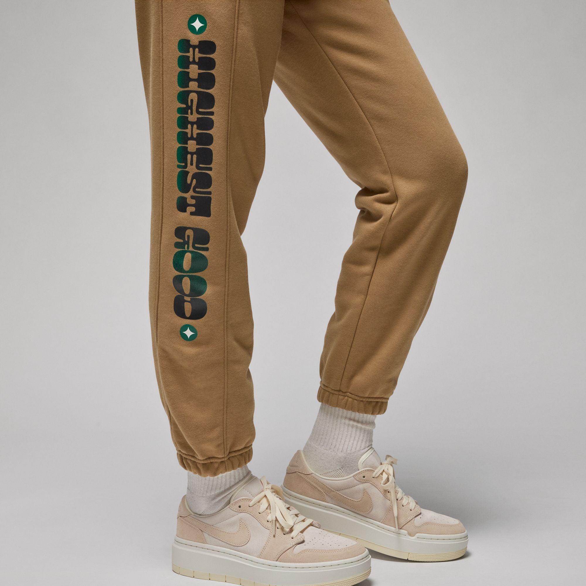 Air Jordan Womens Artist Series By Jordan Moss Sweatpants