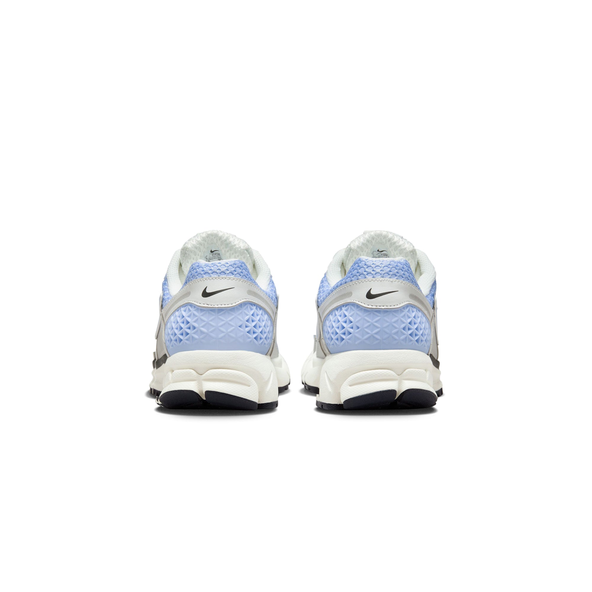 Nike Womens Zoom Vomero 5 Shoes