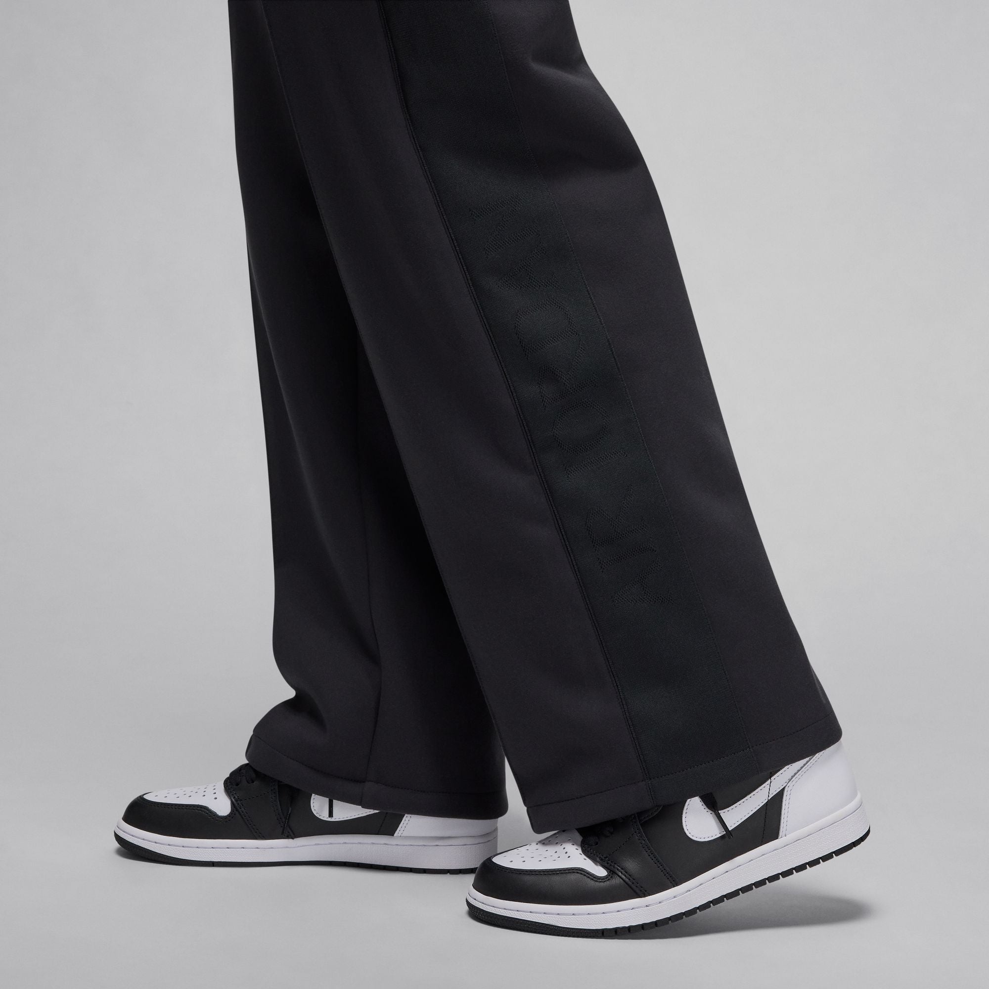 Air Jordan Mens Pants