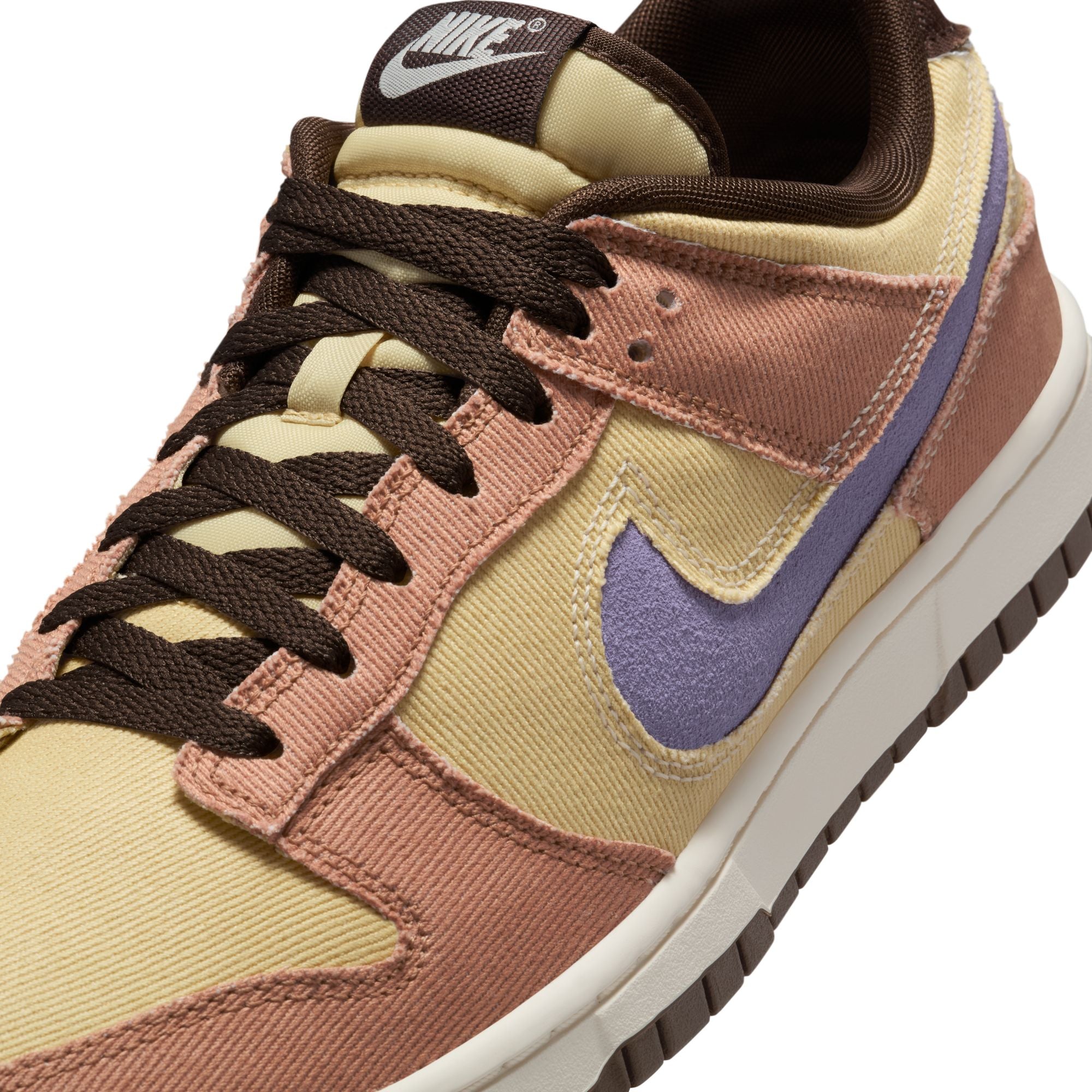 Nike Mens Dunk Low Retro SE Shoes