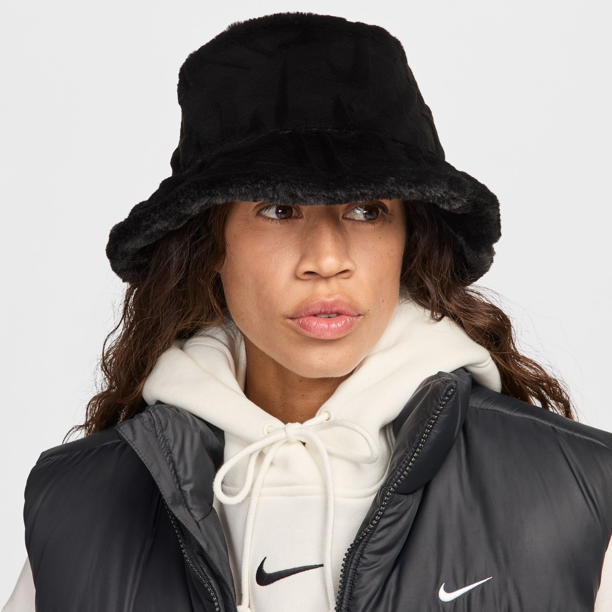 Nike Apex Faux Fur Bucket Hat – Extra Butter