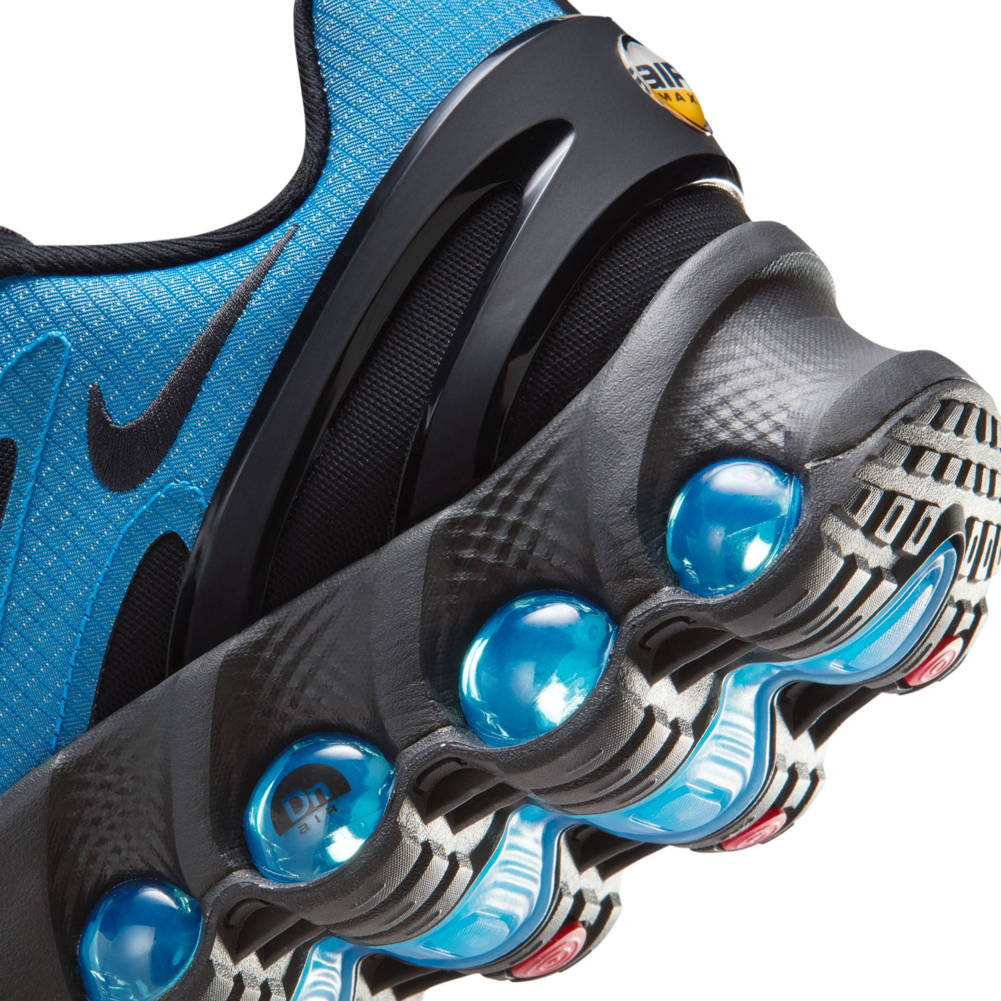 Nike Mens Air Max DN8 SE Shoes – Extra Butter