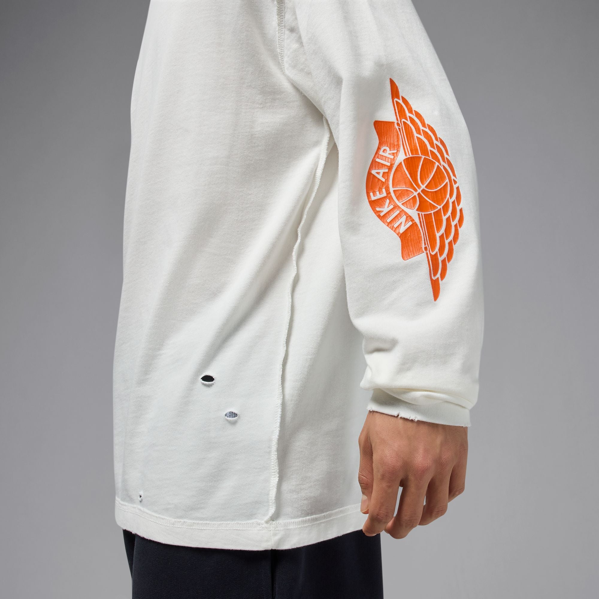 Air Jordan Mens Long-Sleeve Tee