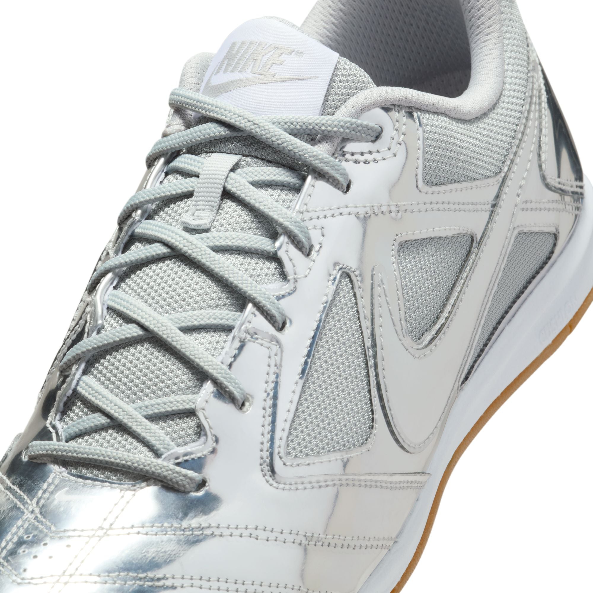 Nike Mens Gato LV8 Shoes