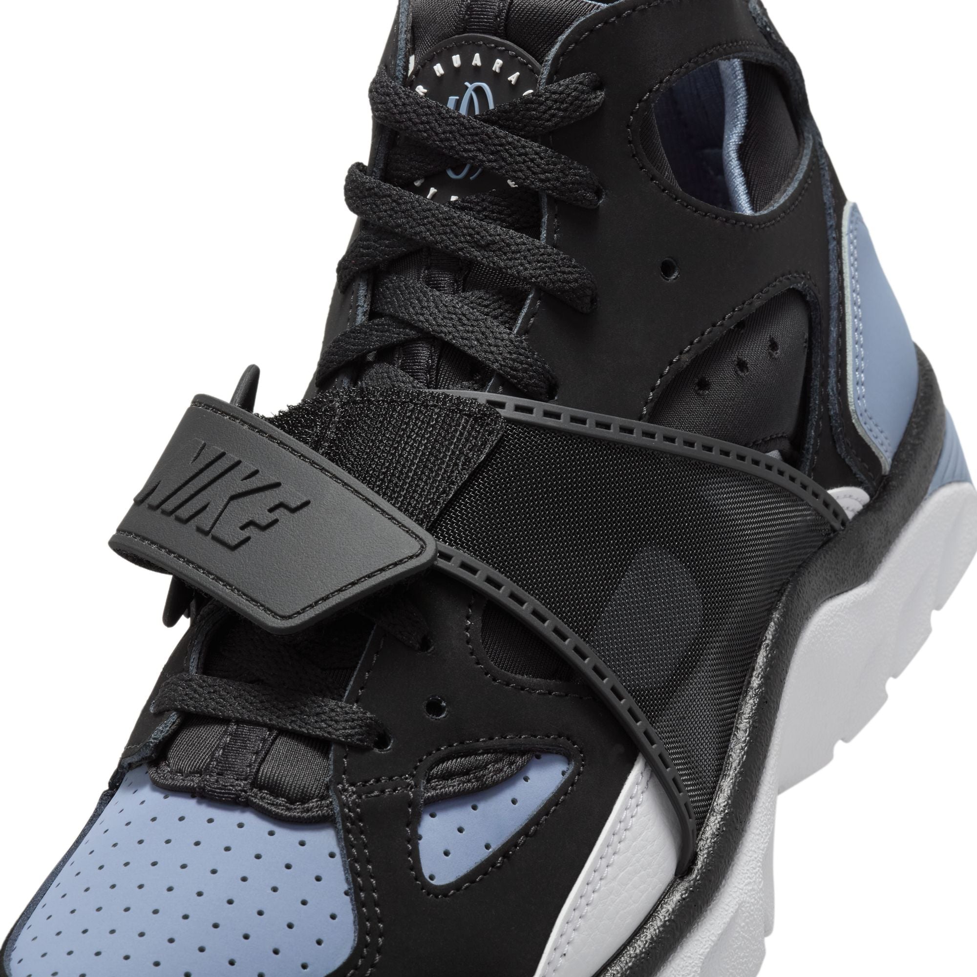 Nike Mens Air Trainer Huarache Shoes