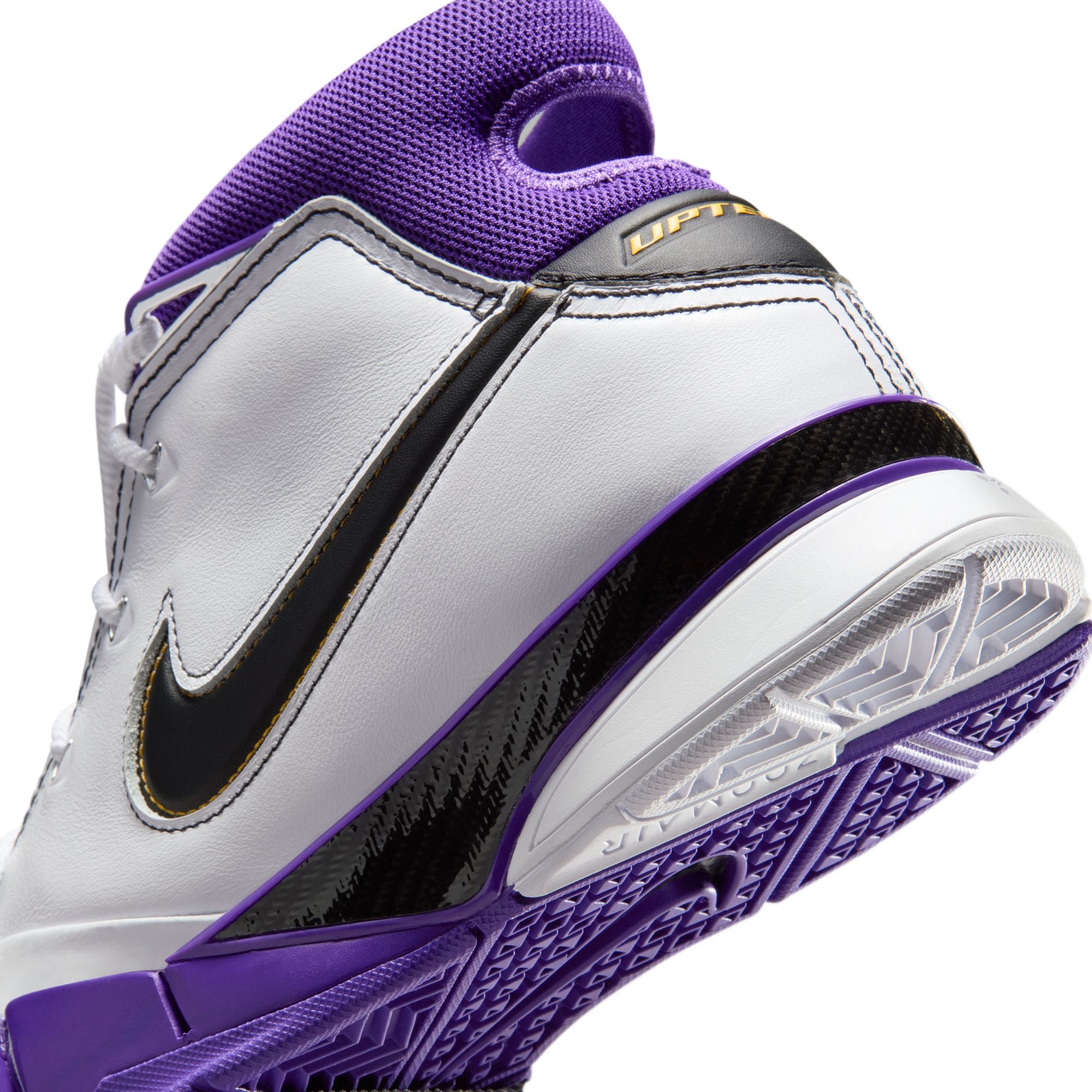 Nike Mens Kobe 1 Protro Shoes