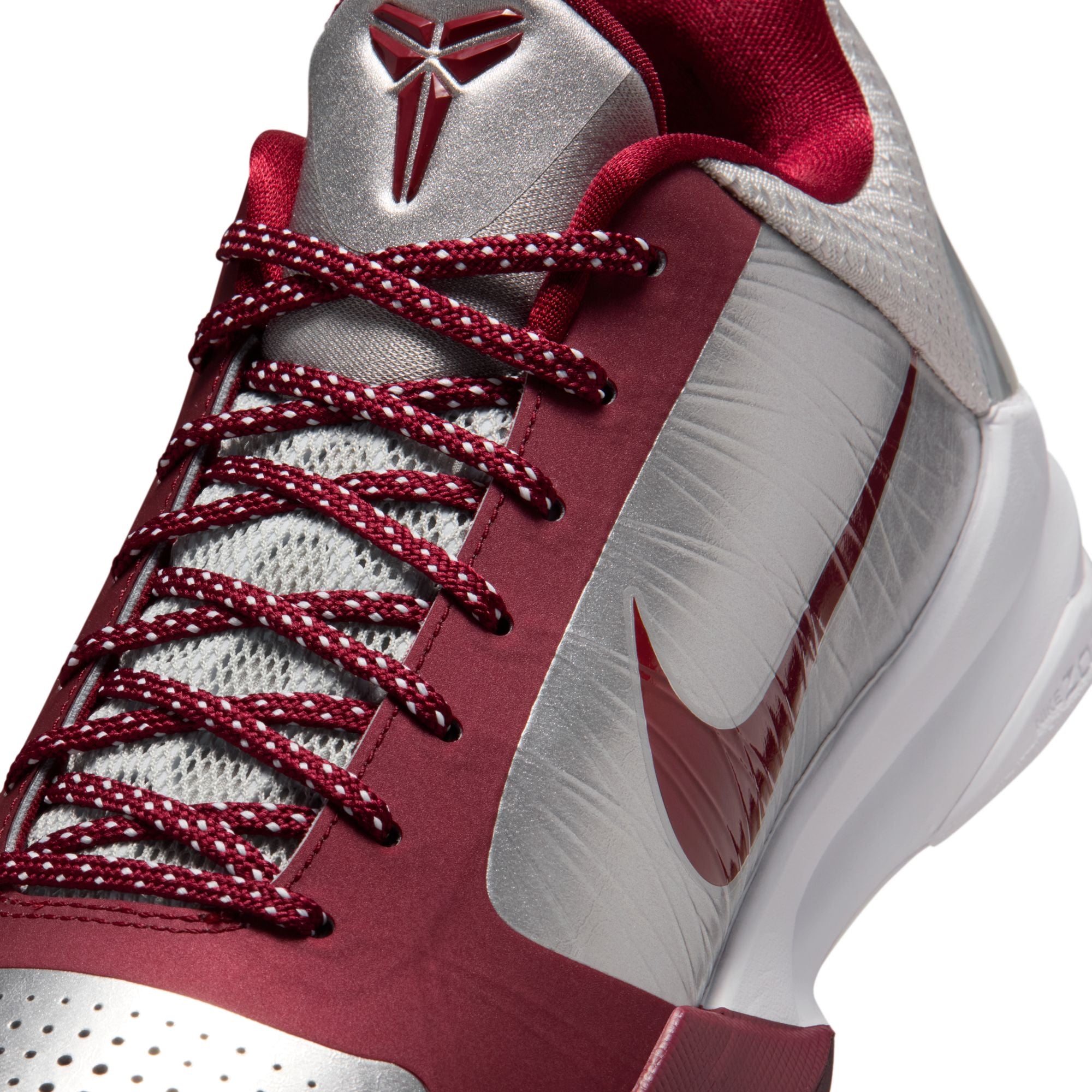 Nike Mens Kobe V Protro "Lower Merion Away" Shoes