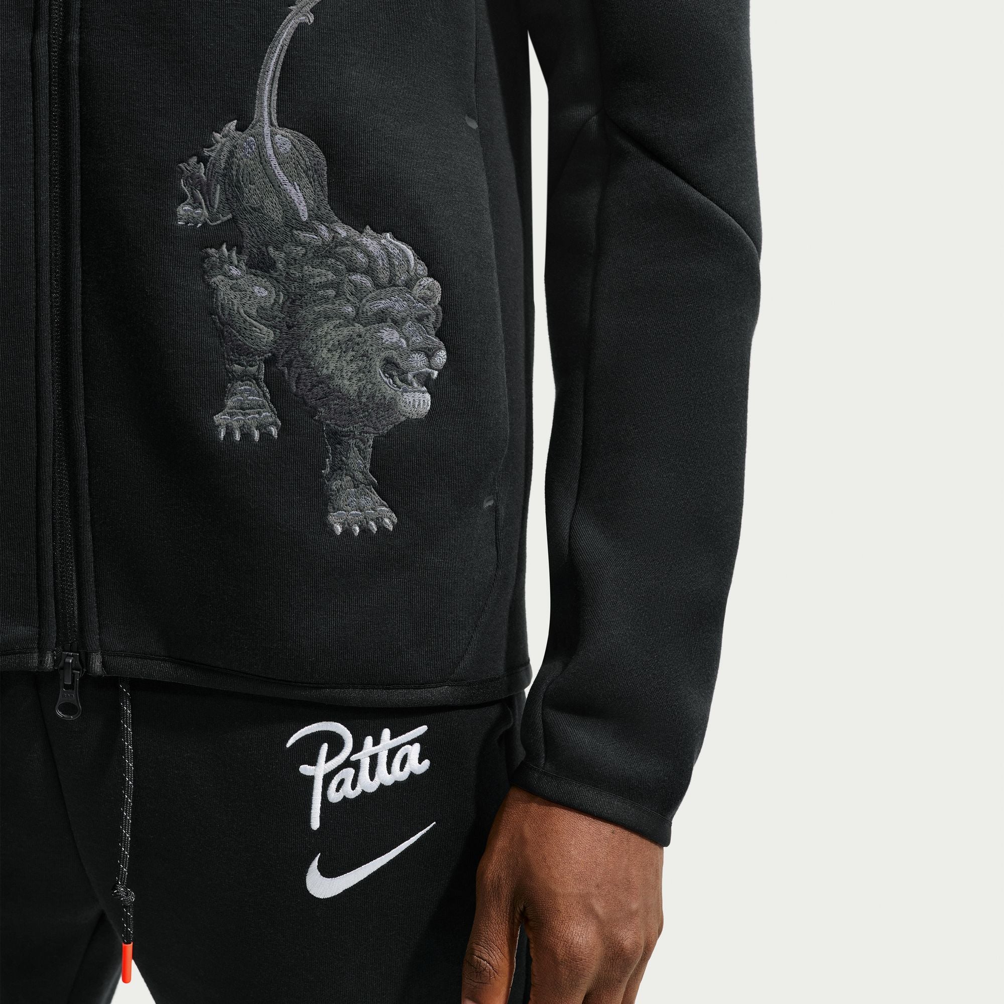 Nike Mens Netherlands x Patta Tech Fleece Full-Zip Windrunner Hoodie