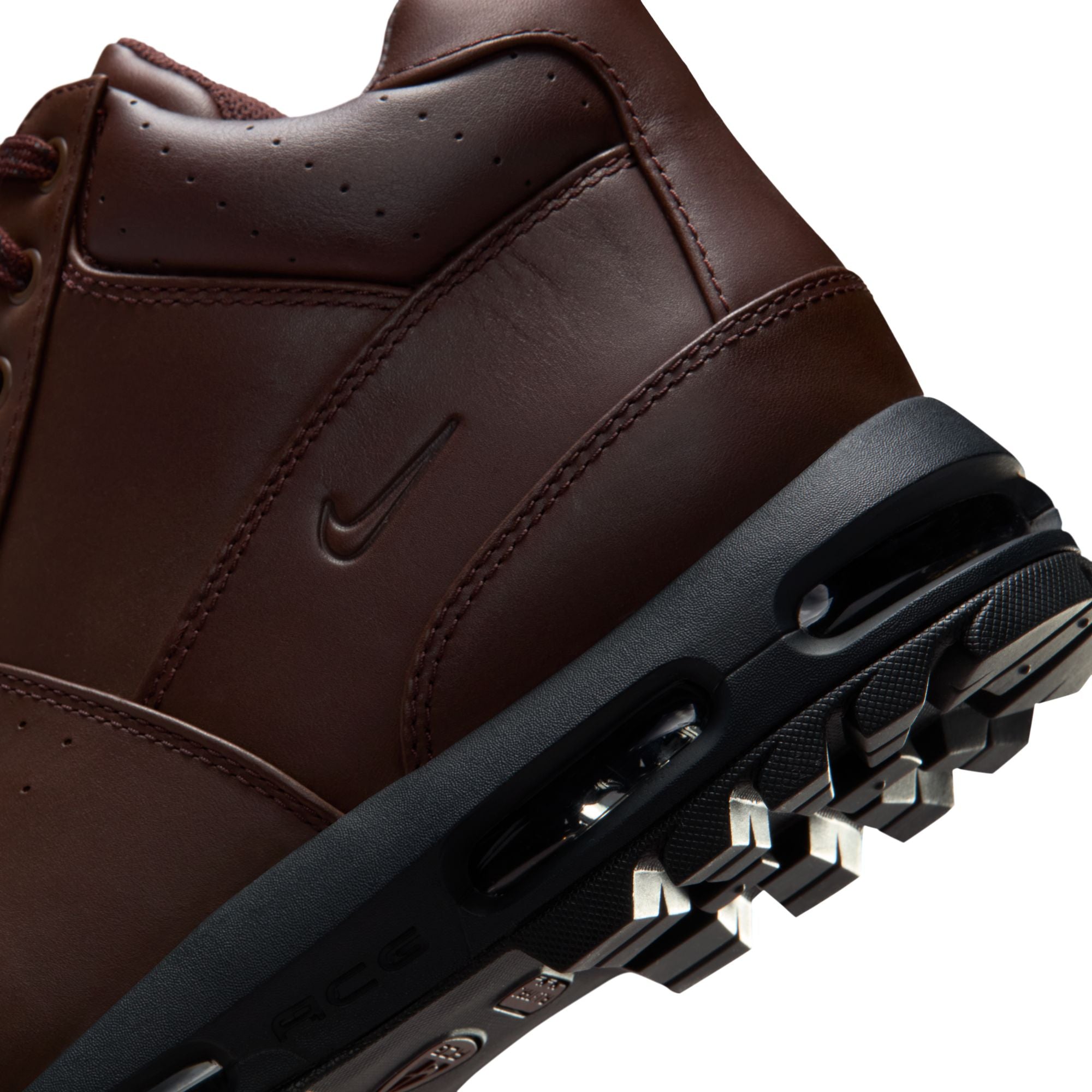 Nike Mens Air Max Goadome Boot