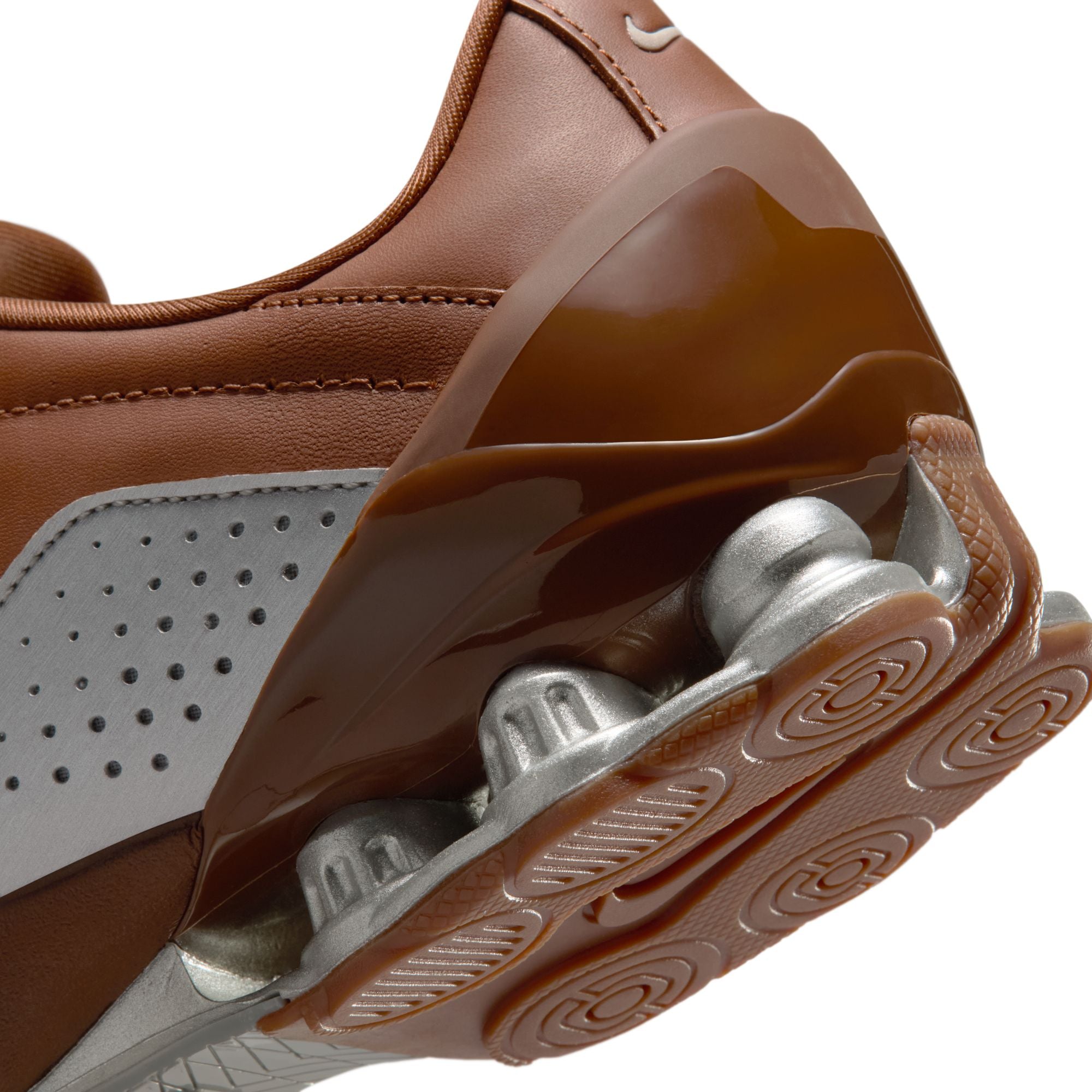 Nike Womens Total 90 Shox Magia Shoes