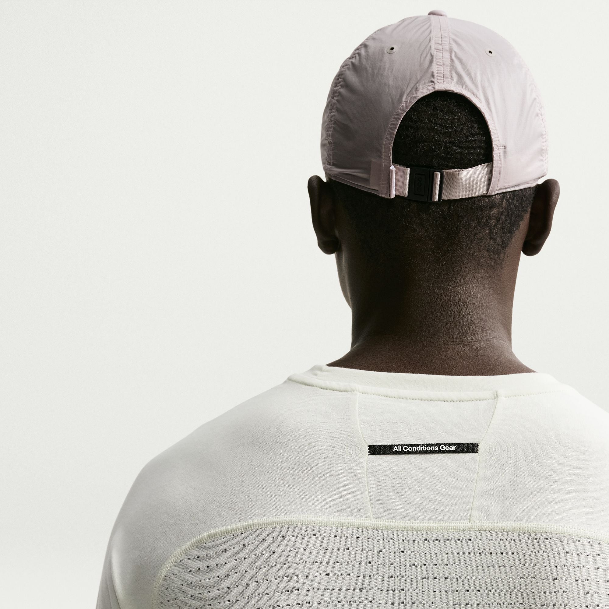 Nike Mens ACG "Solar Chase" Running Top