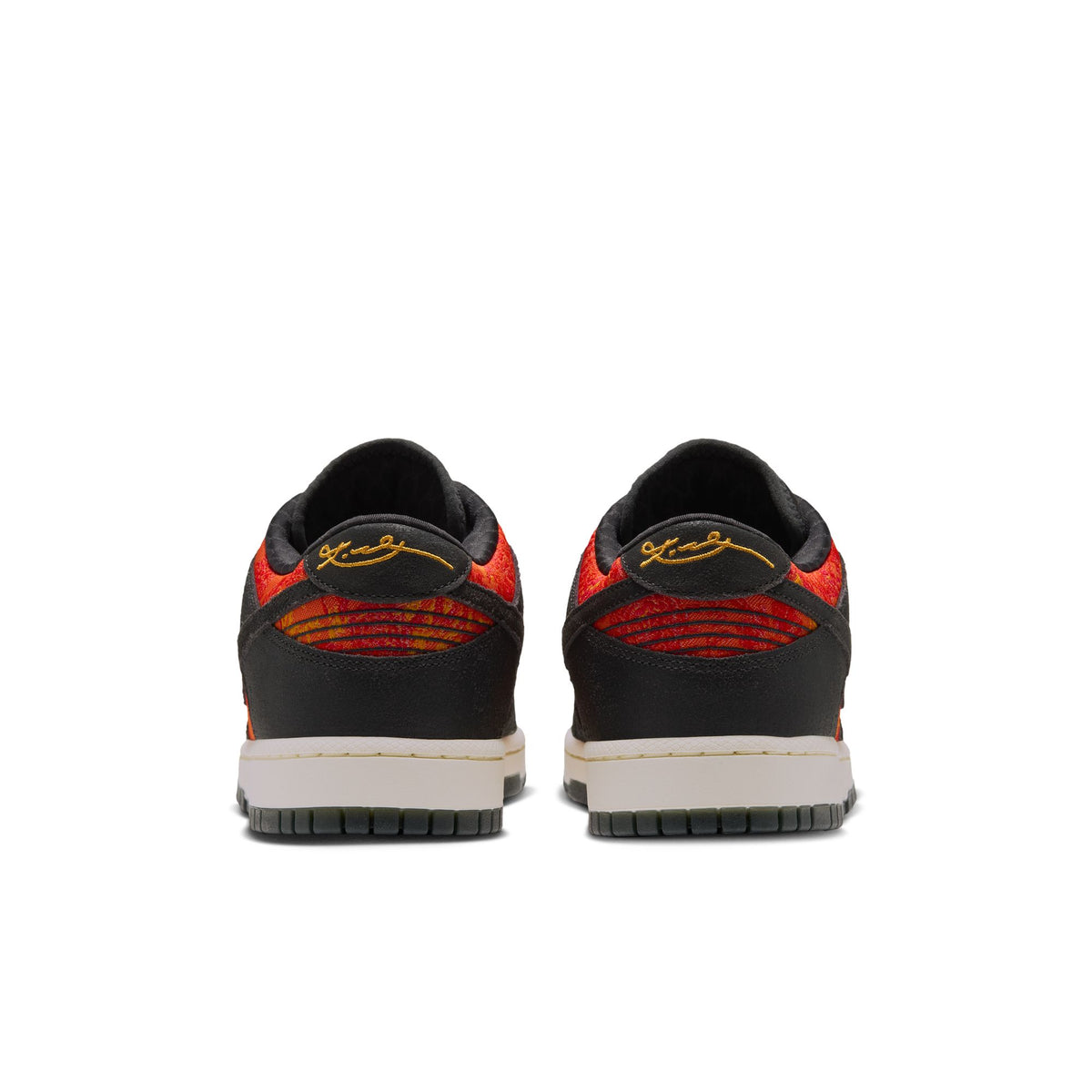 Nike Mens Dunk Low Protro Shoes