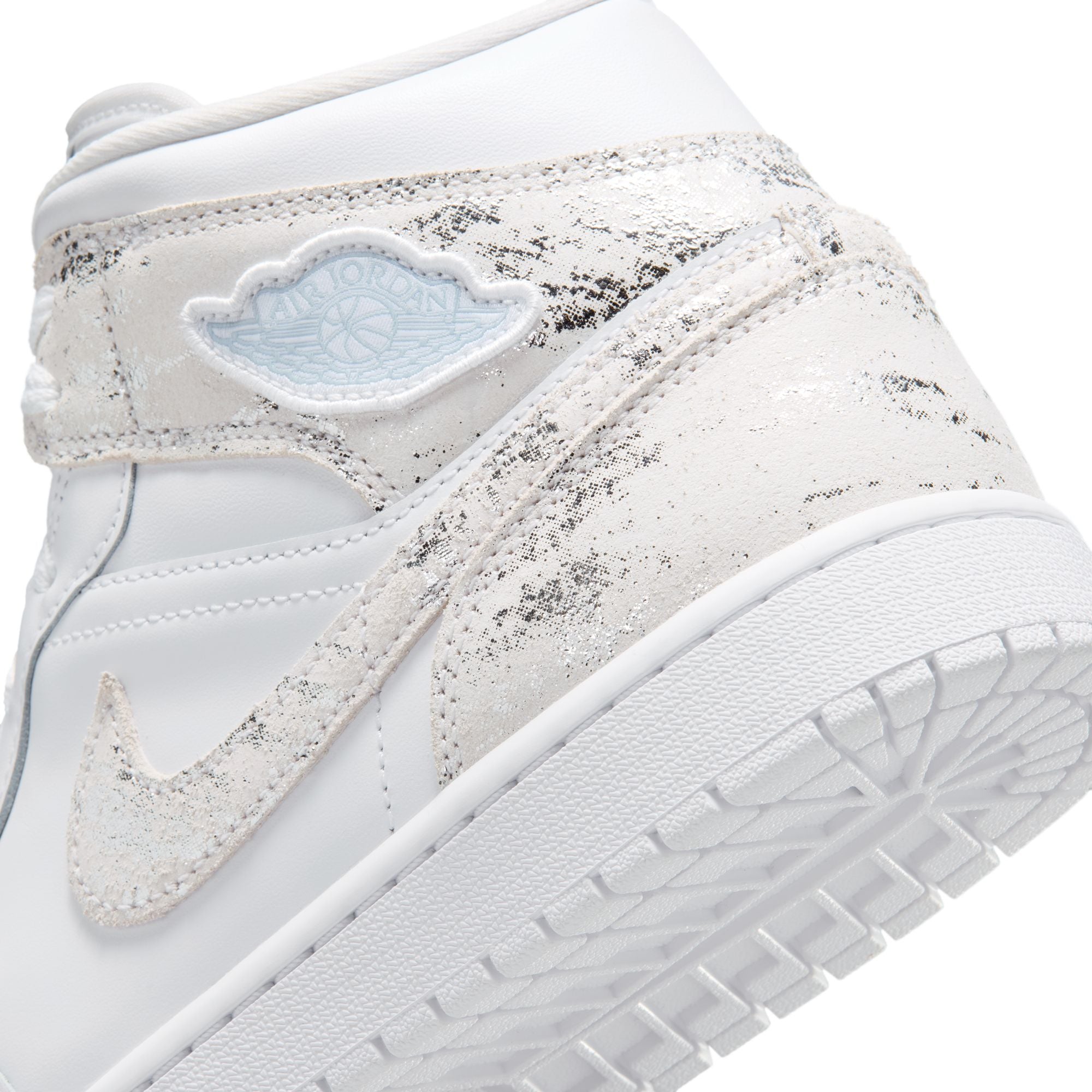Air Jordan 1 Mens Mid SE Shoes