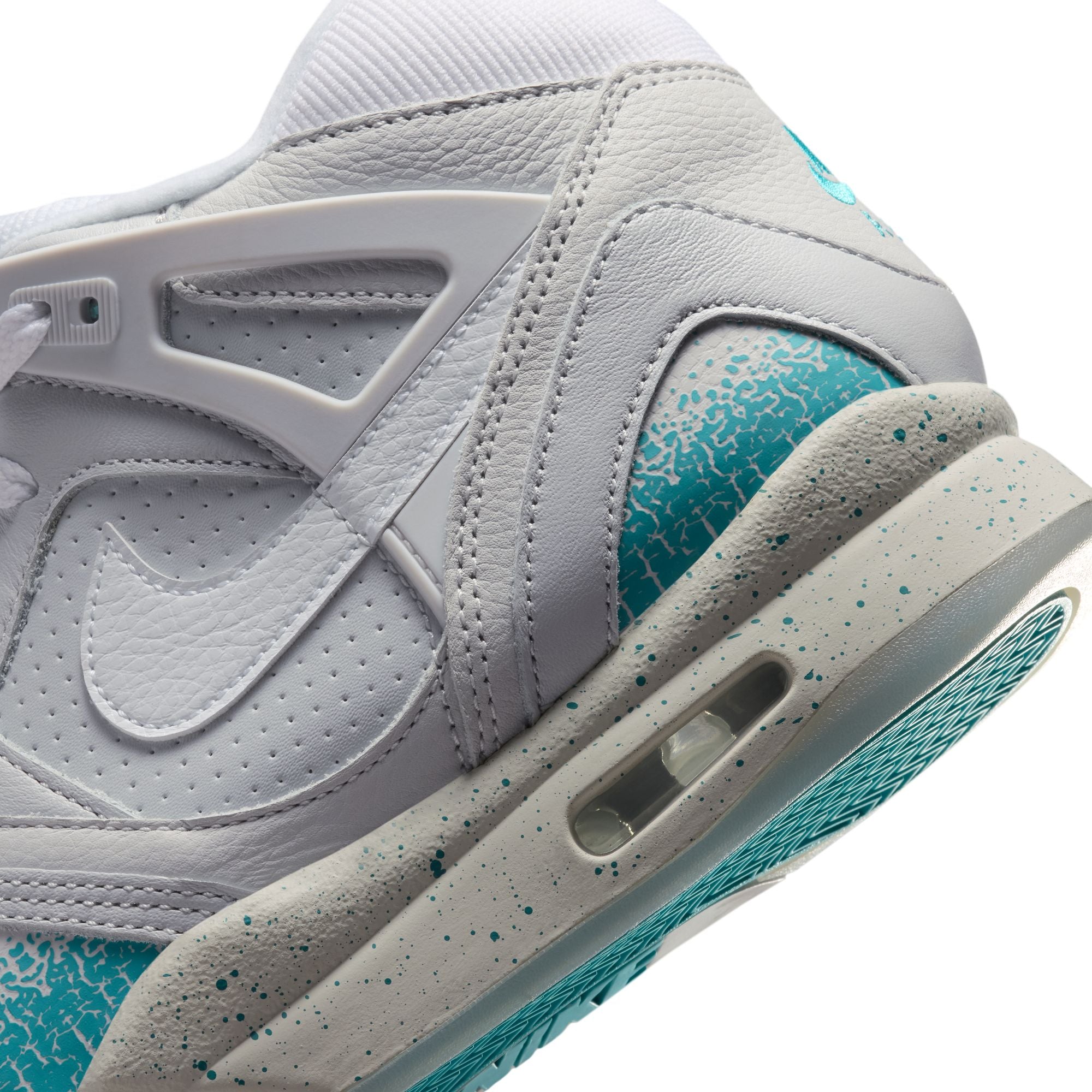 Photon Dust/White-dusty Cactus Sneakers on a white background