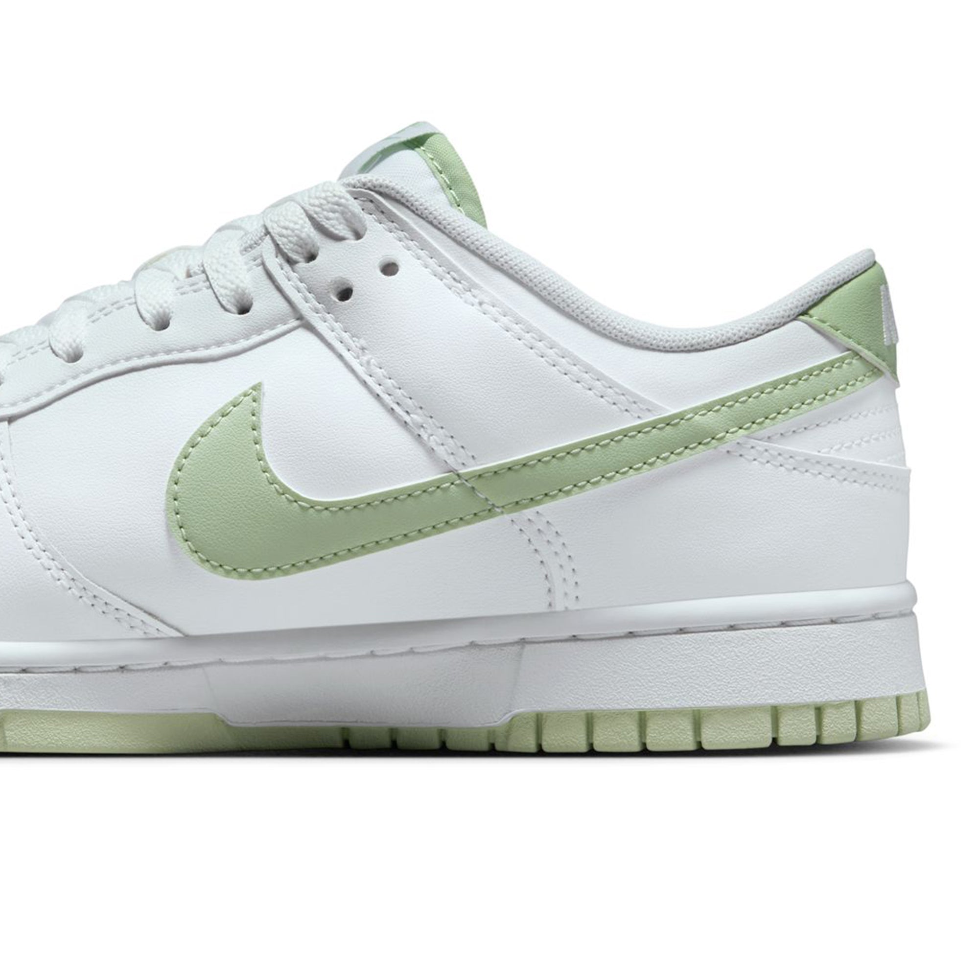 Nike Dunk Low Retro Shoes