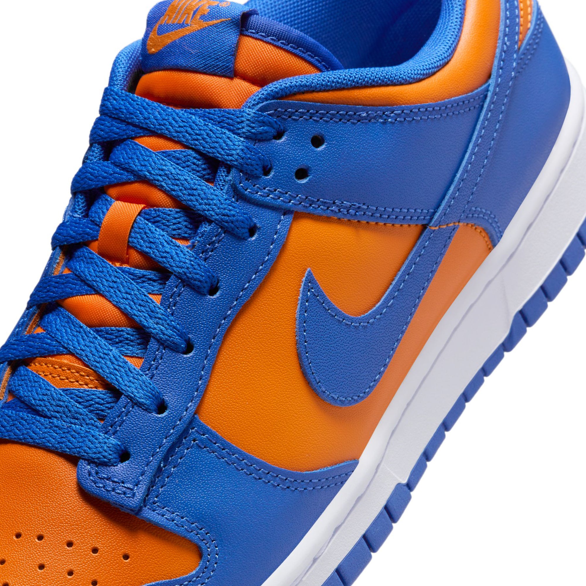 Nike Mens Dunk Low Retro Shoes