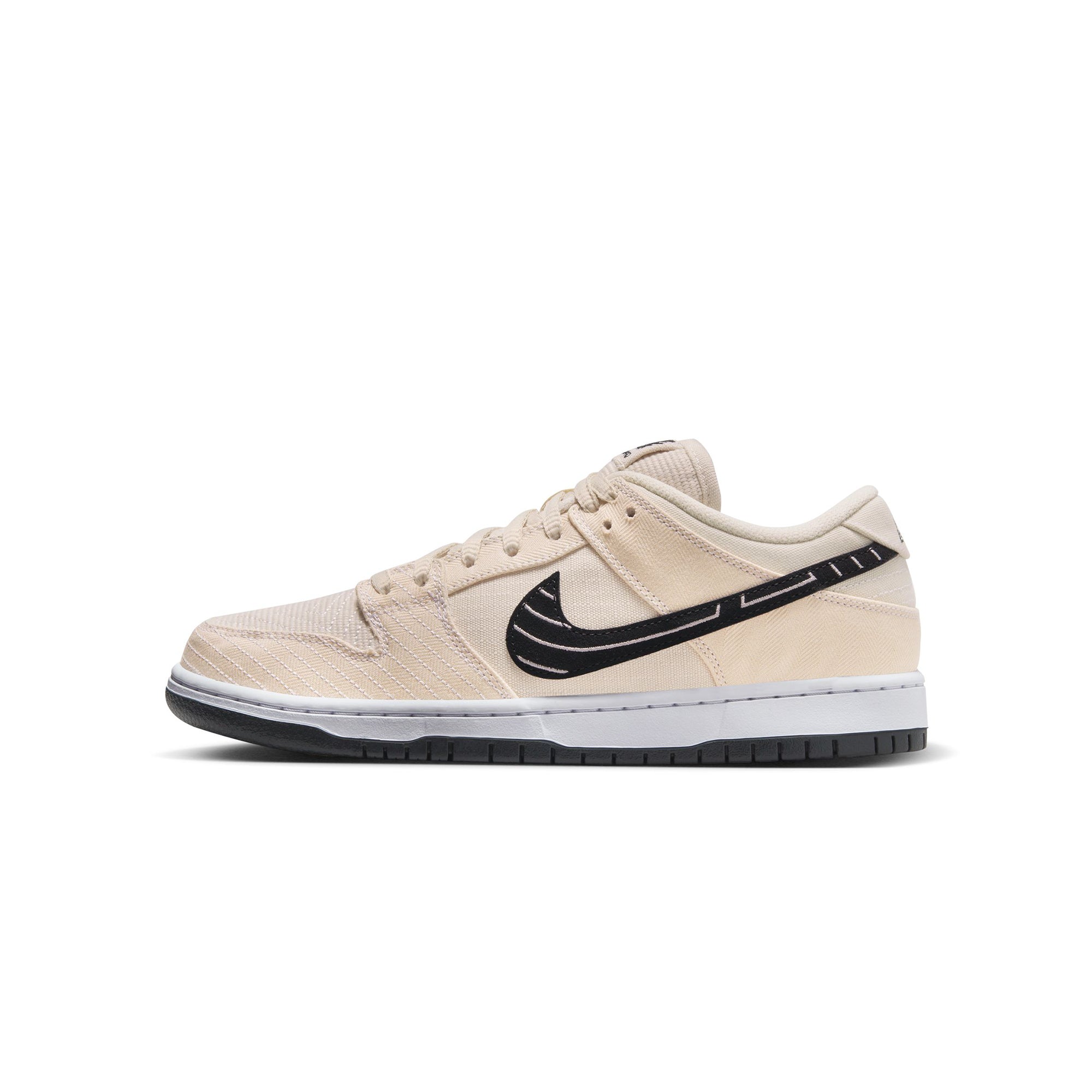 Nike SB Dunk Low Pro x Albino & Preto Shoes