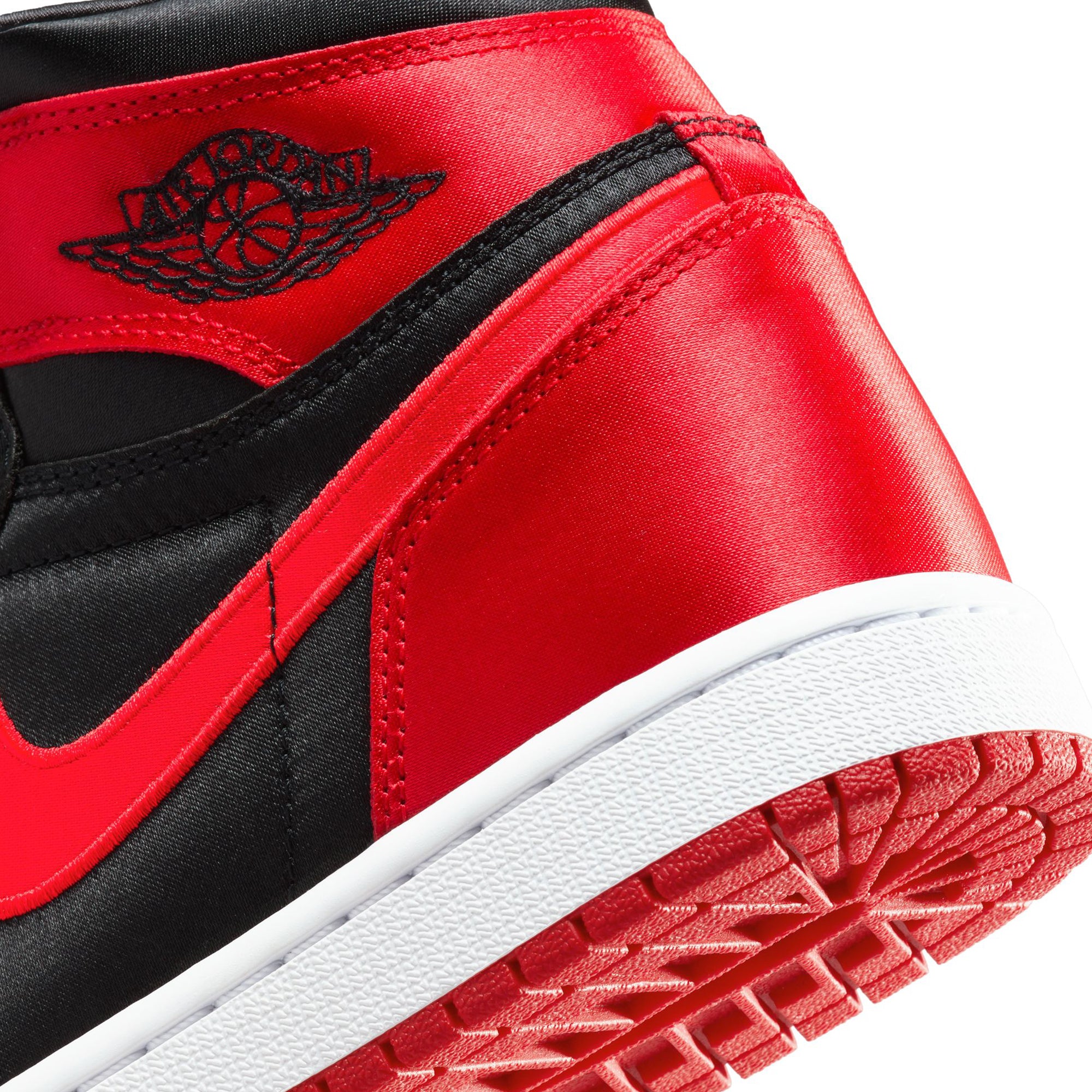 Air Jordan 1 Womens Retro High OG Shoes