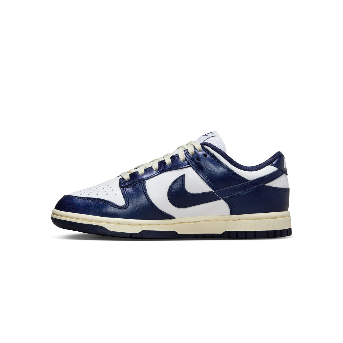 womens dunk low premium