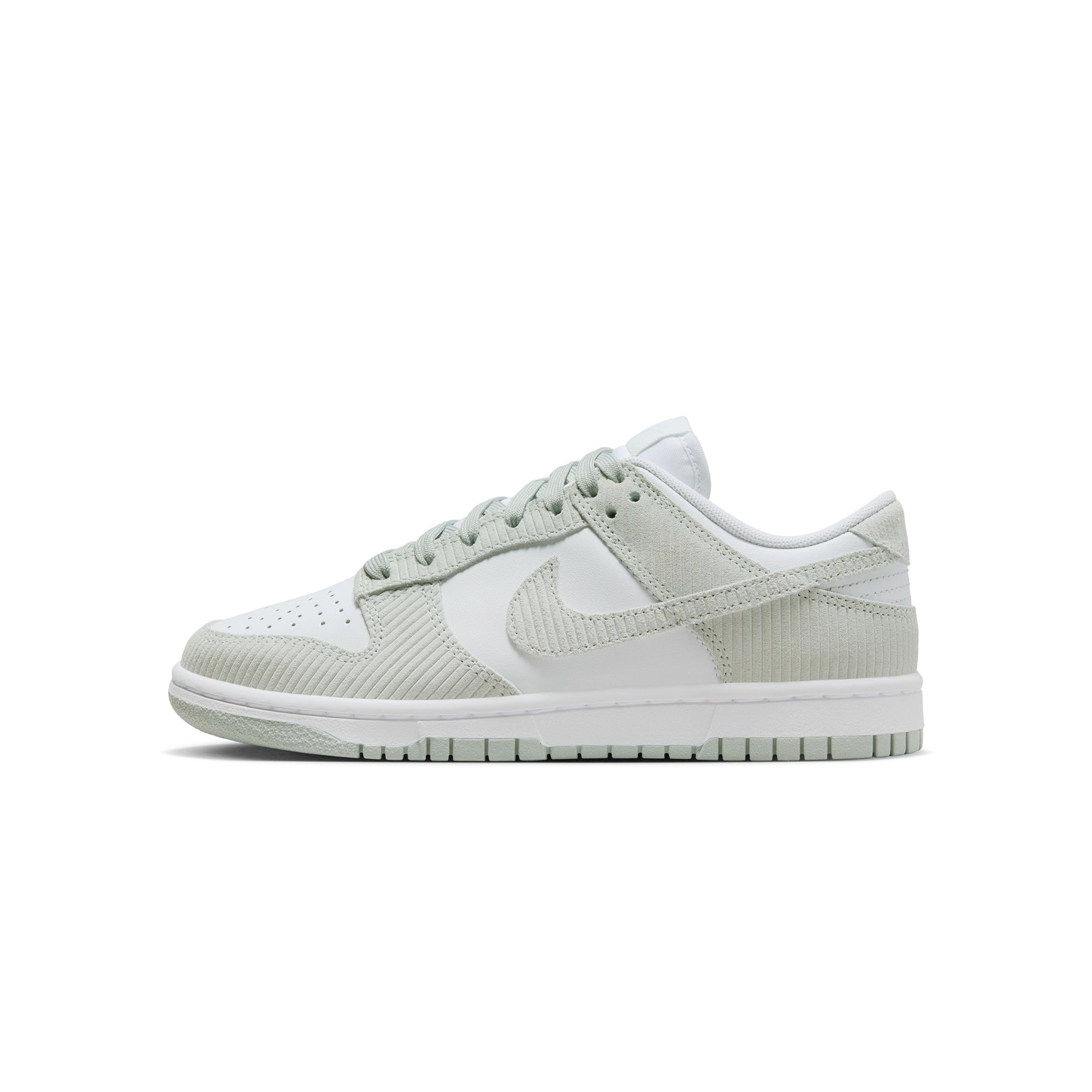 Nike Womens Dunk Low Shoes