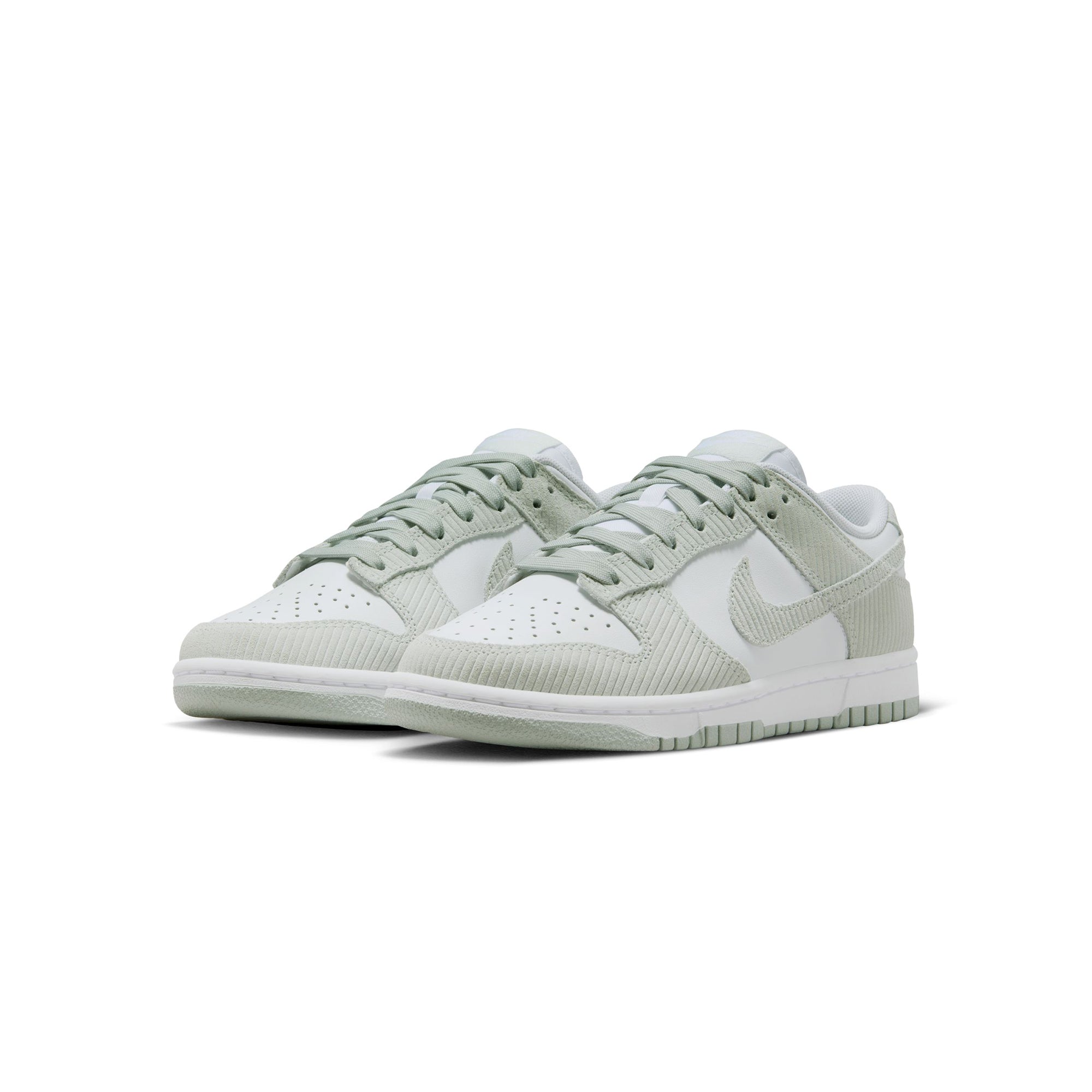 Nike Womens Dunk Low Shoes