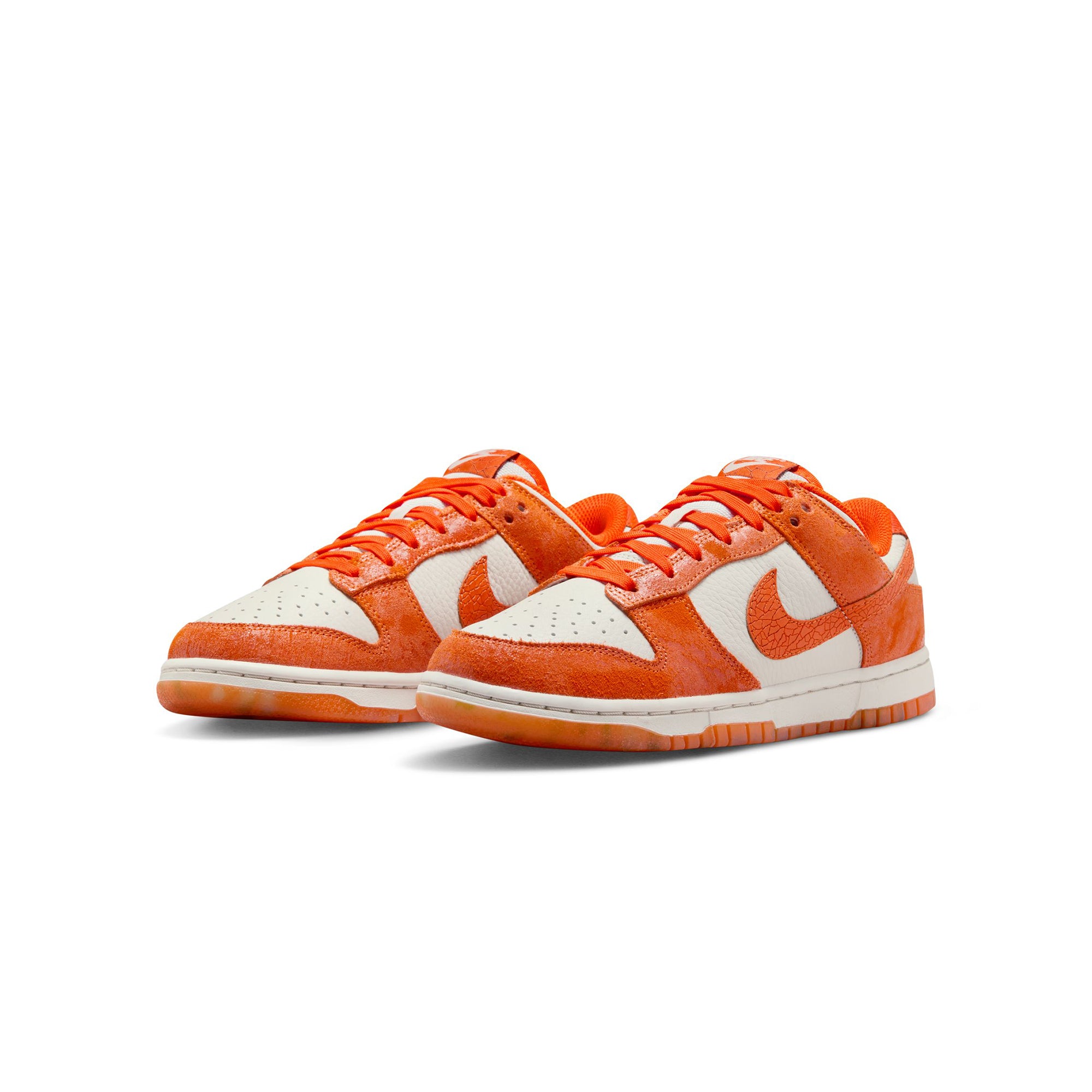 Nike Womens Dunk Low Shoes