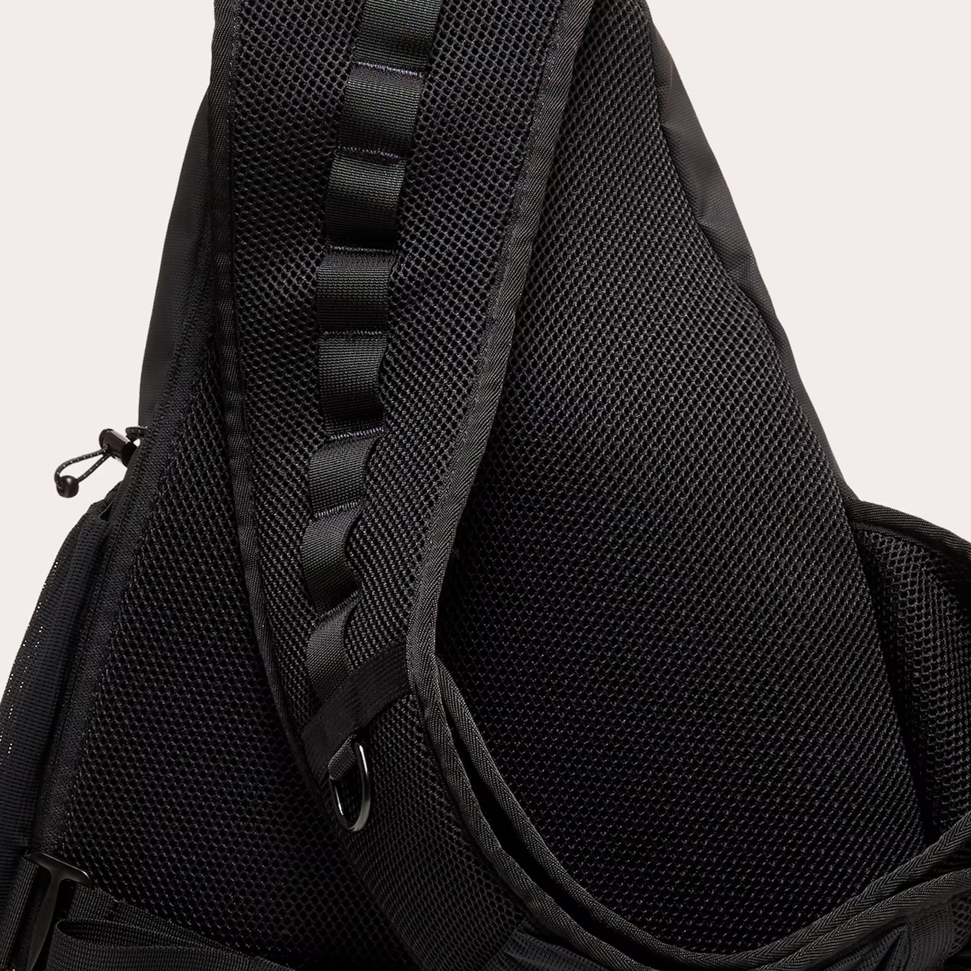 Oakley Mens Latitude Sling Backpack – Extra Butter