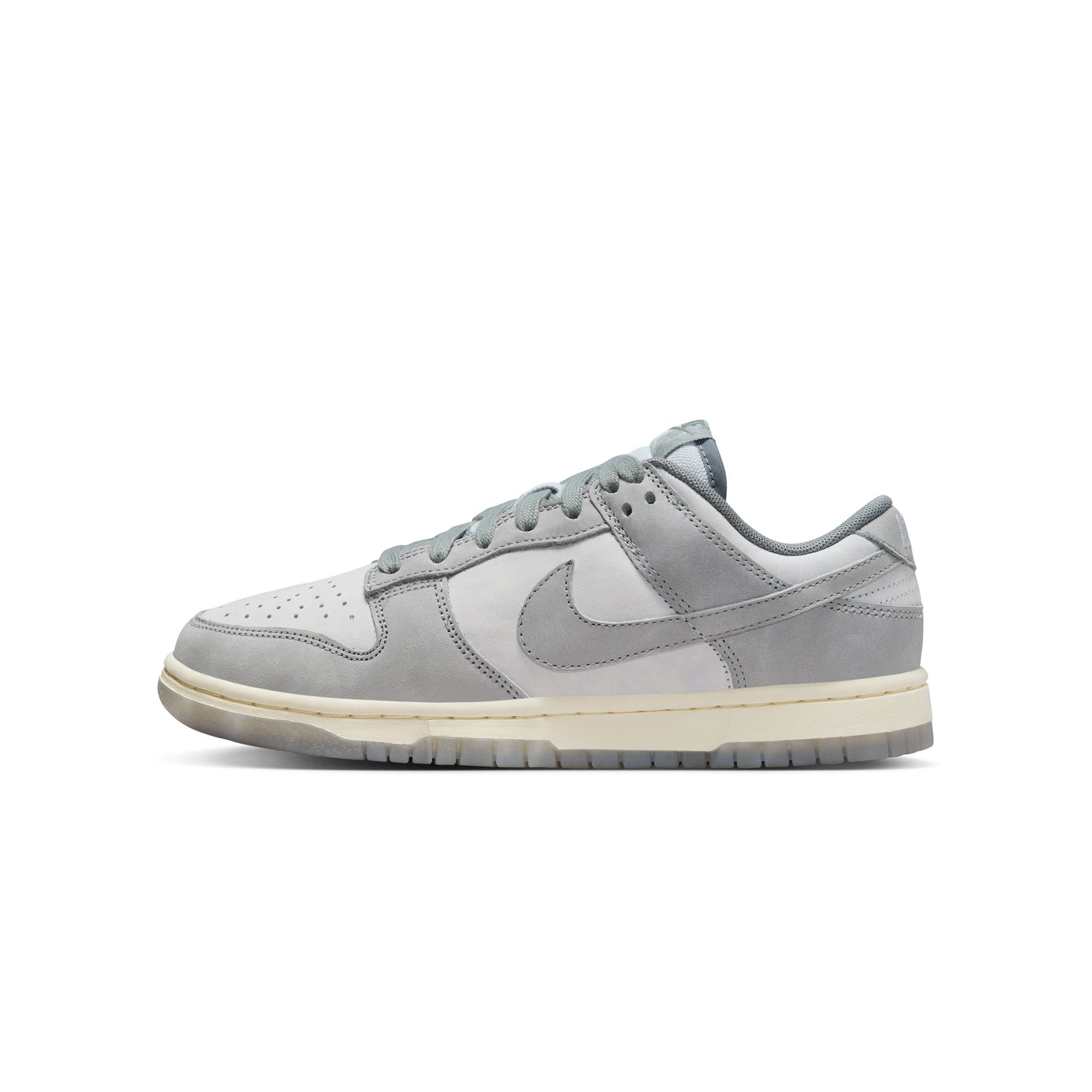 Nike Womens Dunk Low Shoes – Extra Butter