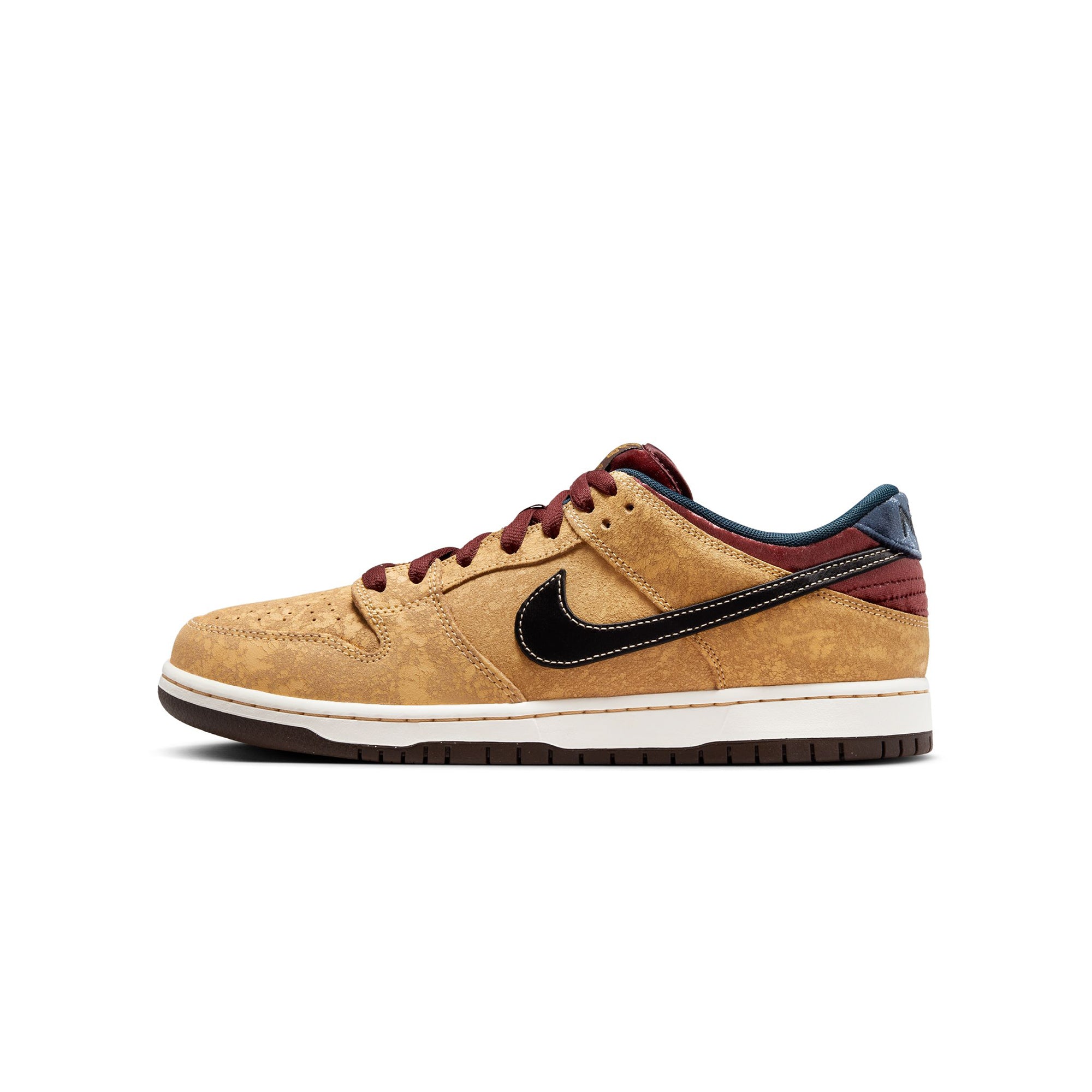 Nike SB Mens Dunk Low "City of Cinema" Shoes card image