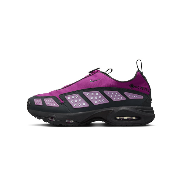 Nike Womens Air Max Sunder GTX Shoes – Extra Butter
