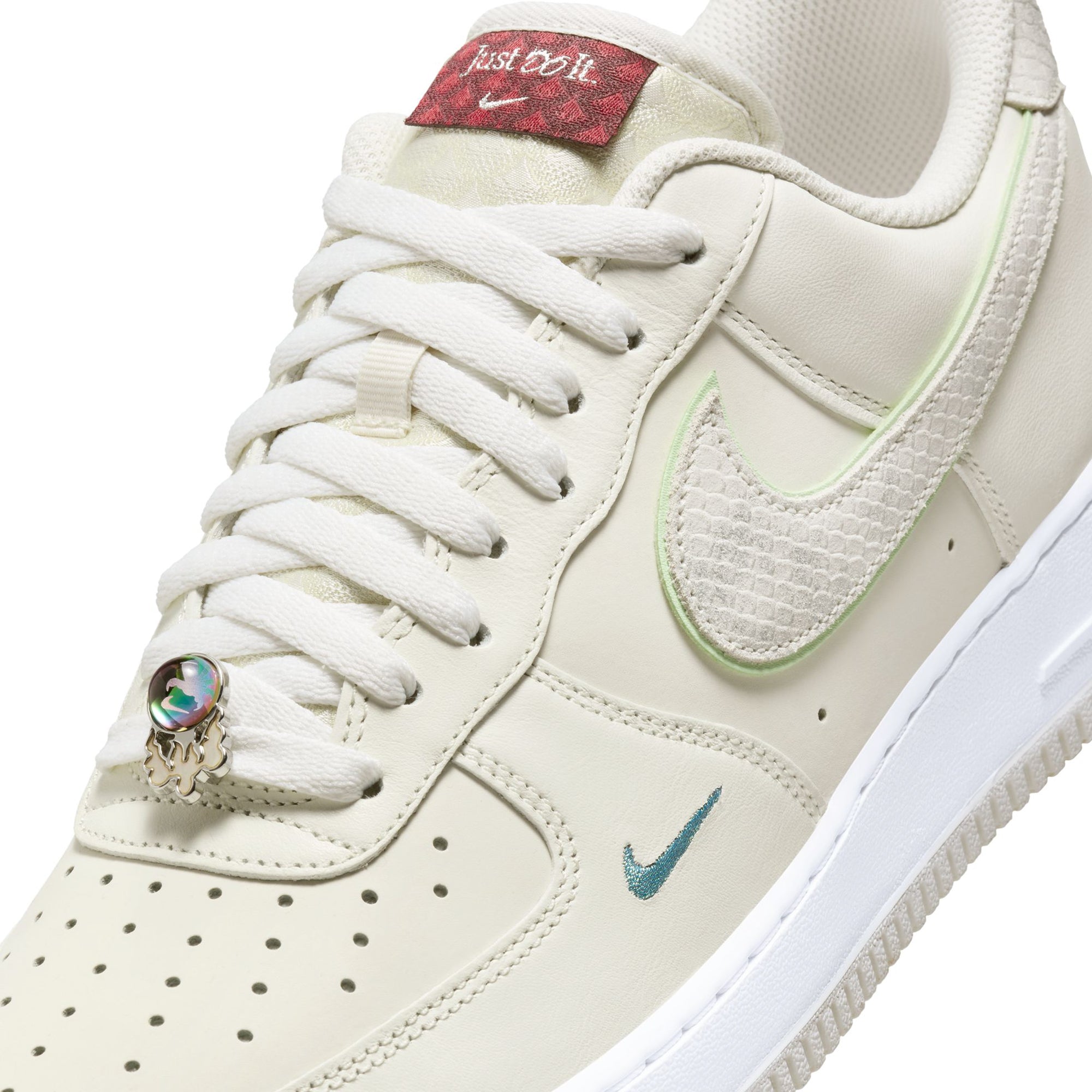 Nike Mens Air Force 1 '07 Shoes