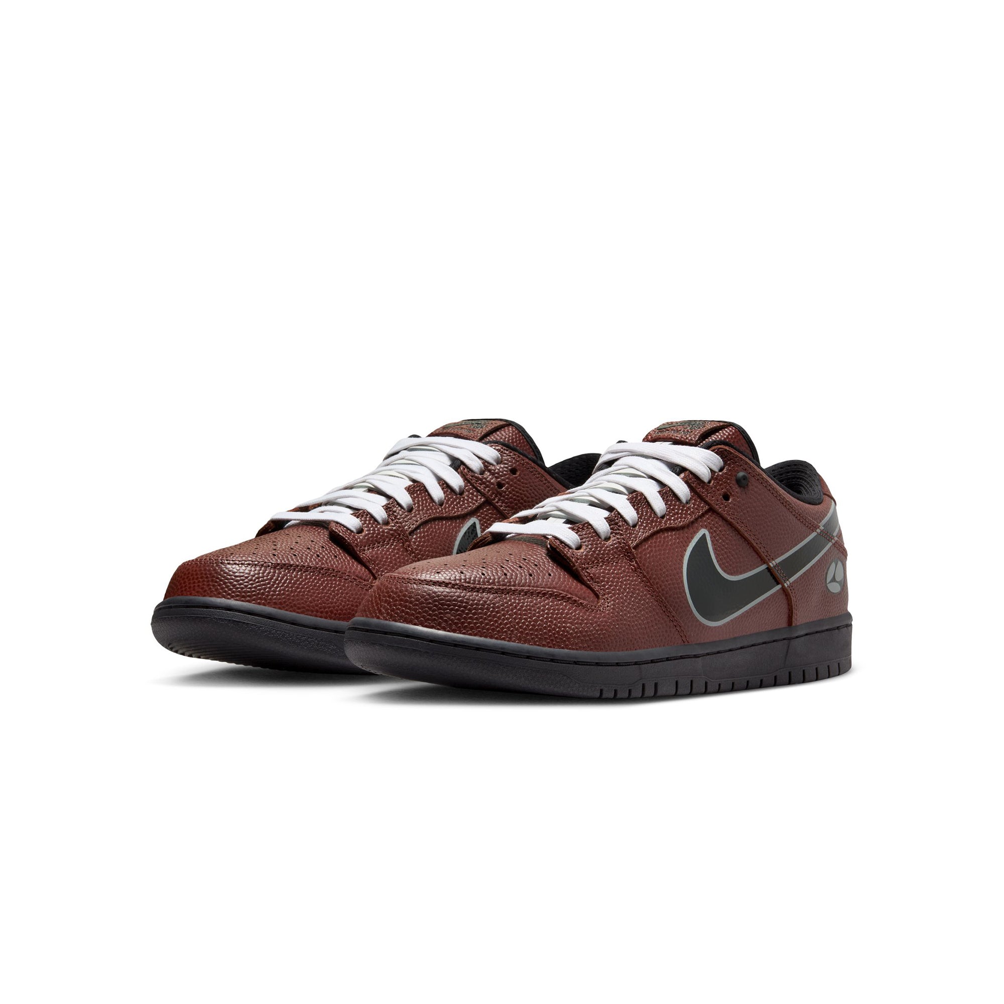 Nike SB x Limosine Skateboards Mens Dunk Low Pro Shoes – Extra Butter