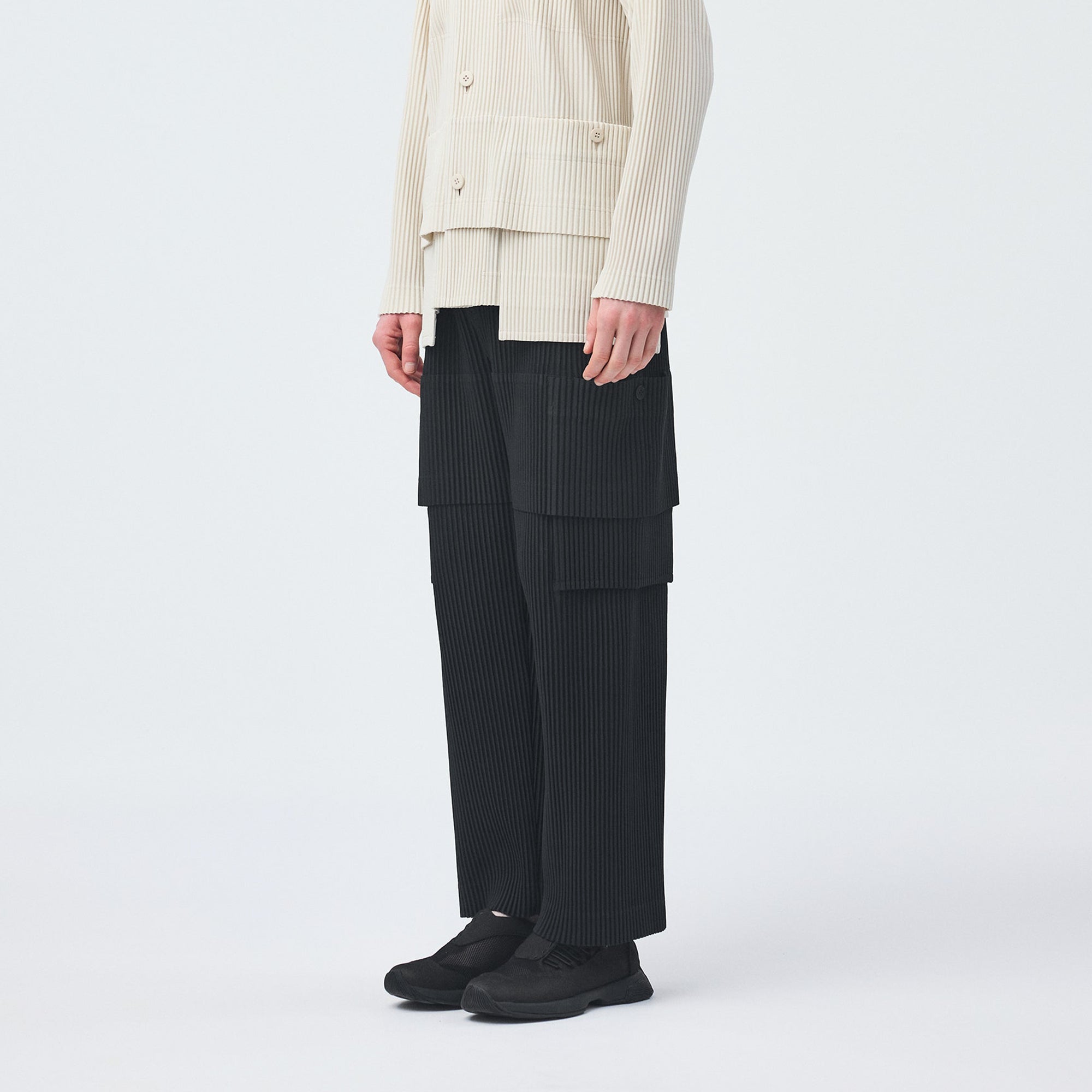 Homme Plissé Issey Miyake Mens Multi-Pocket Pants