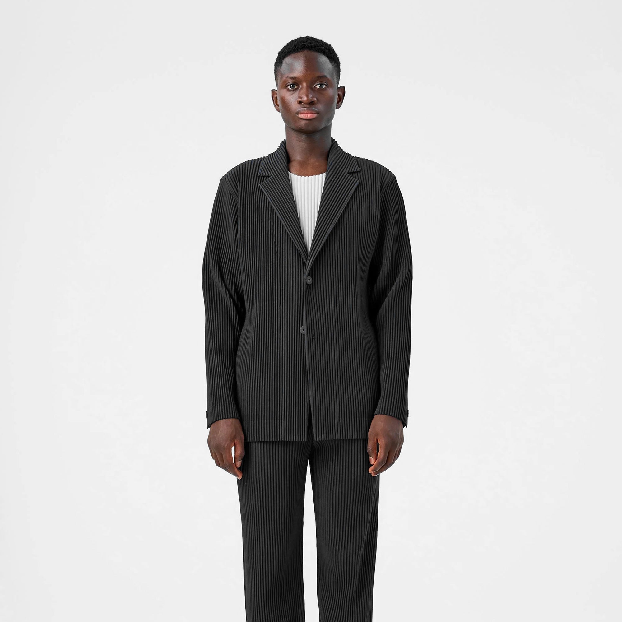 HOMME PLISSÉ Issey Miyake – Extra Butter